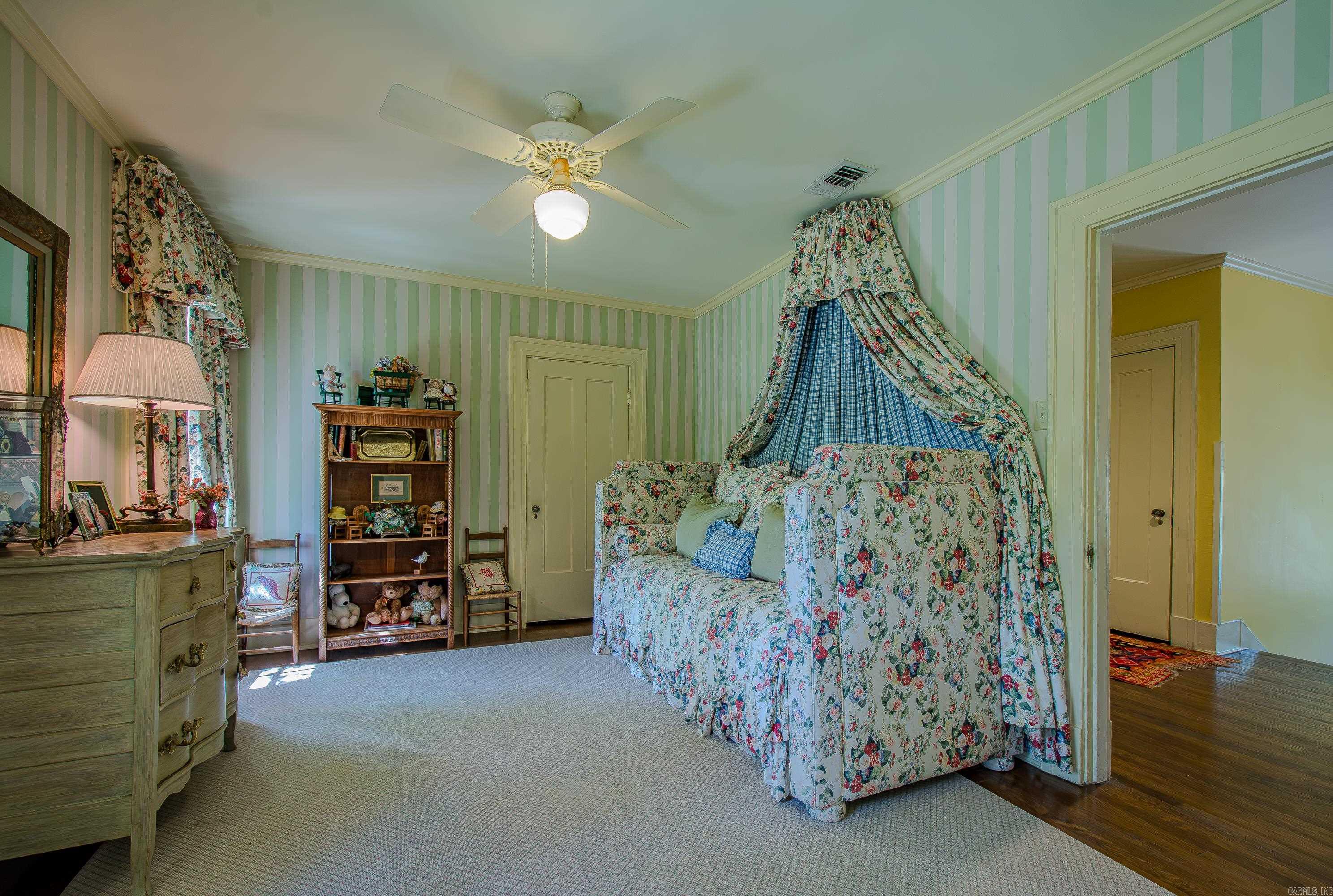 4014 S Lookout Street