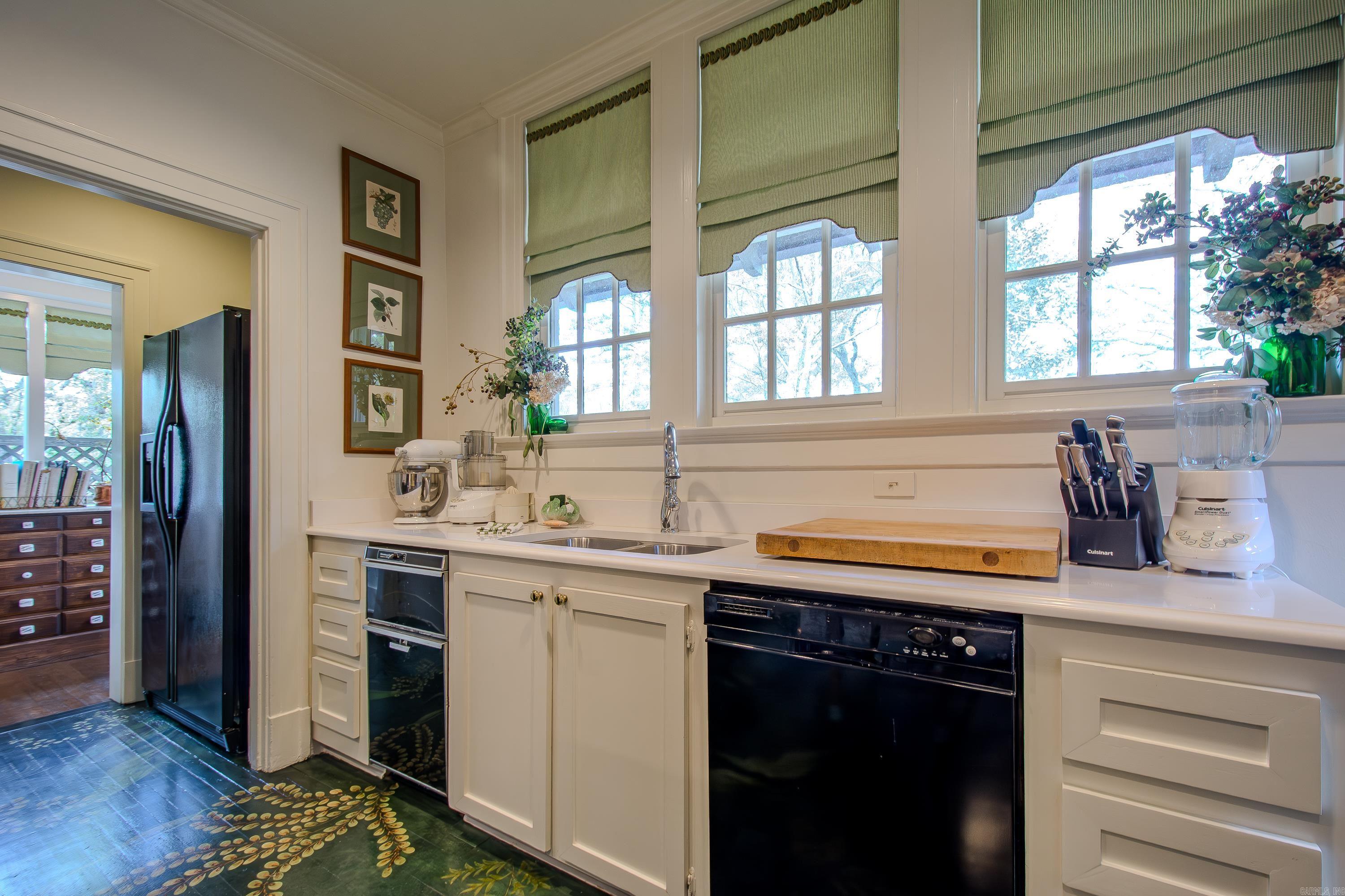 4014 S Lookout Street