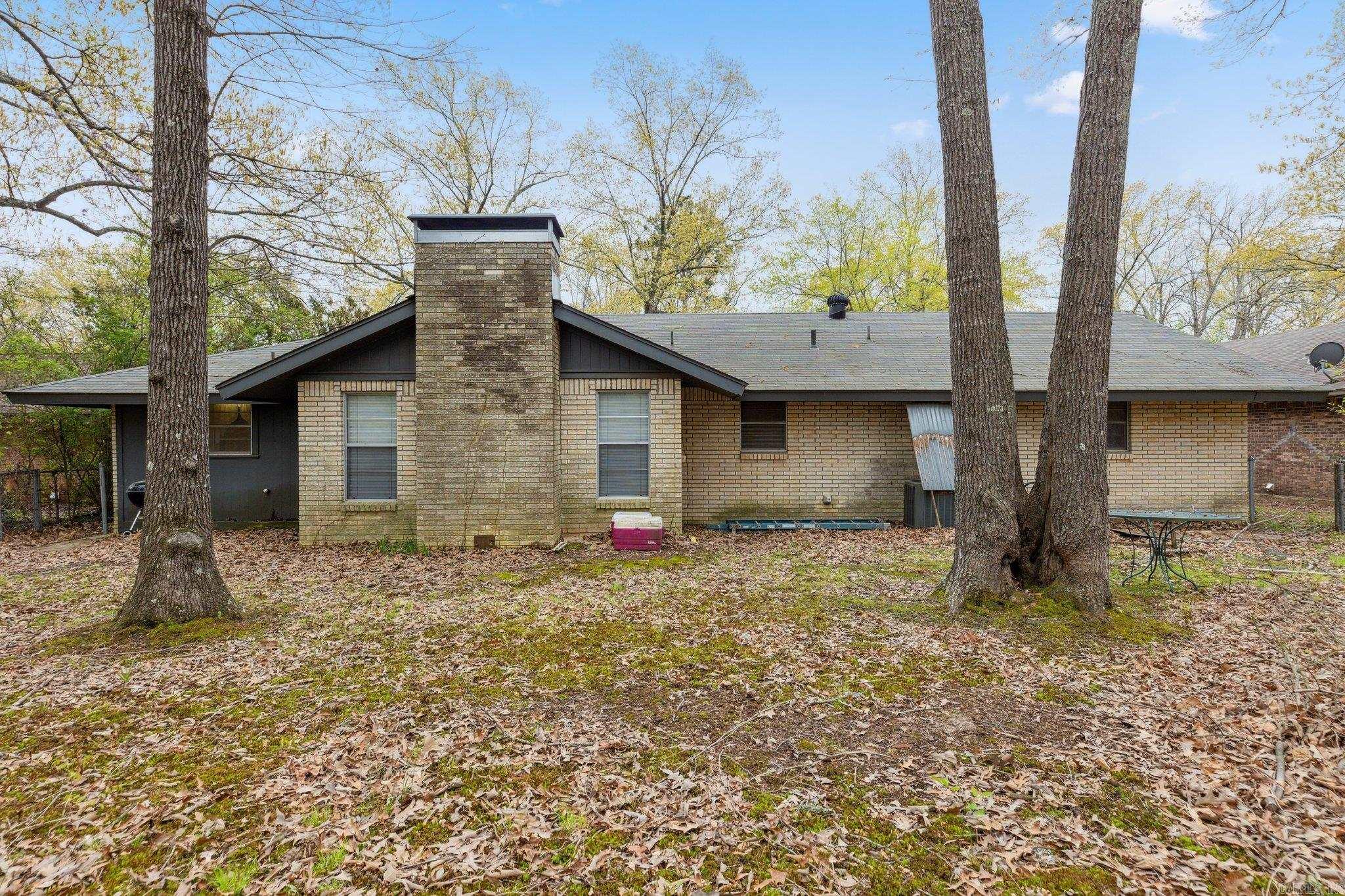 6907 White Oak Cove