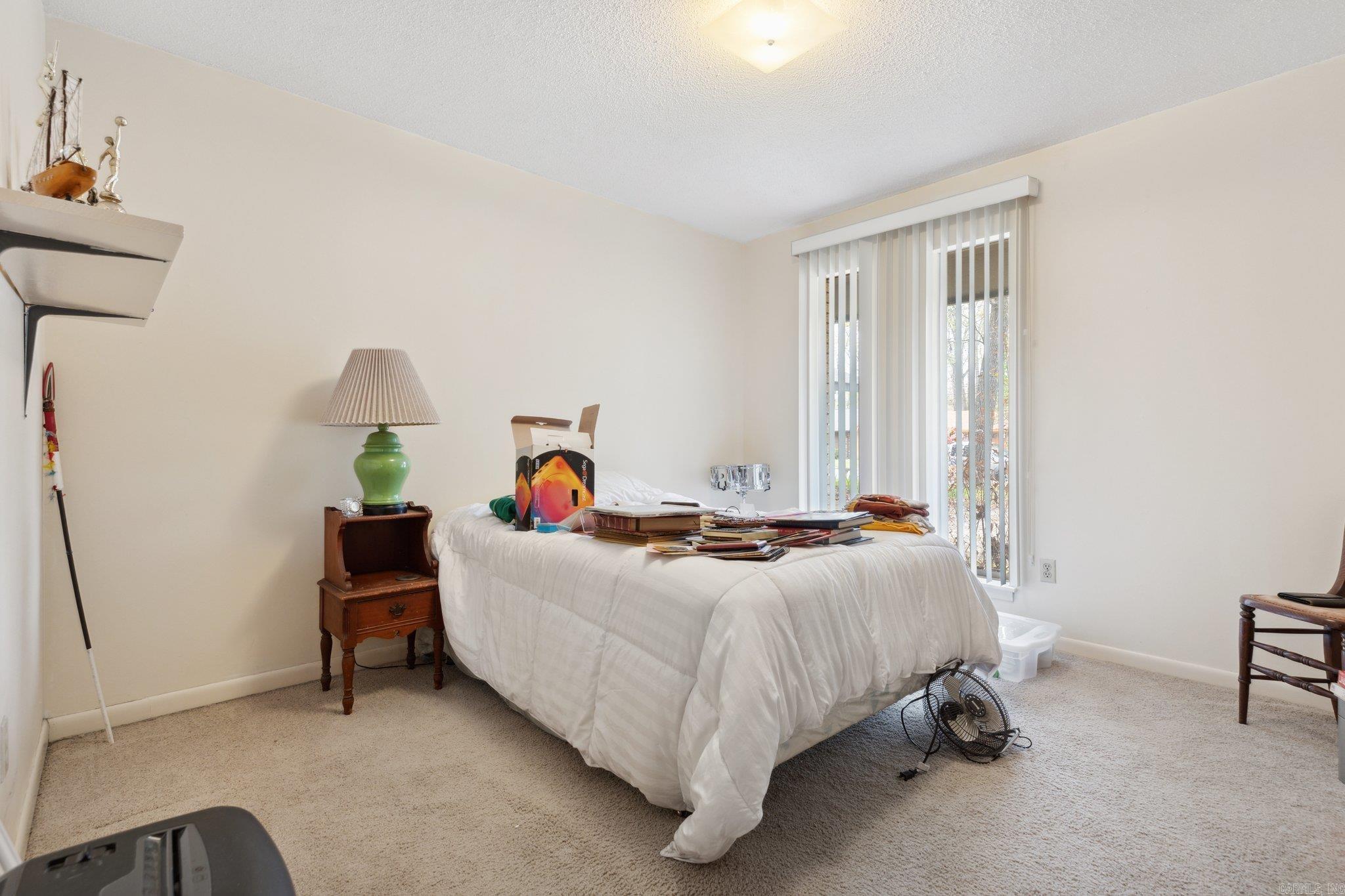 6907 White Oak Cove