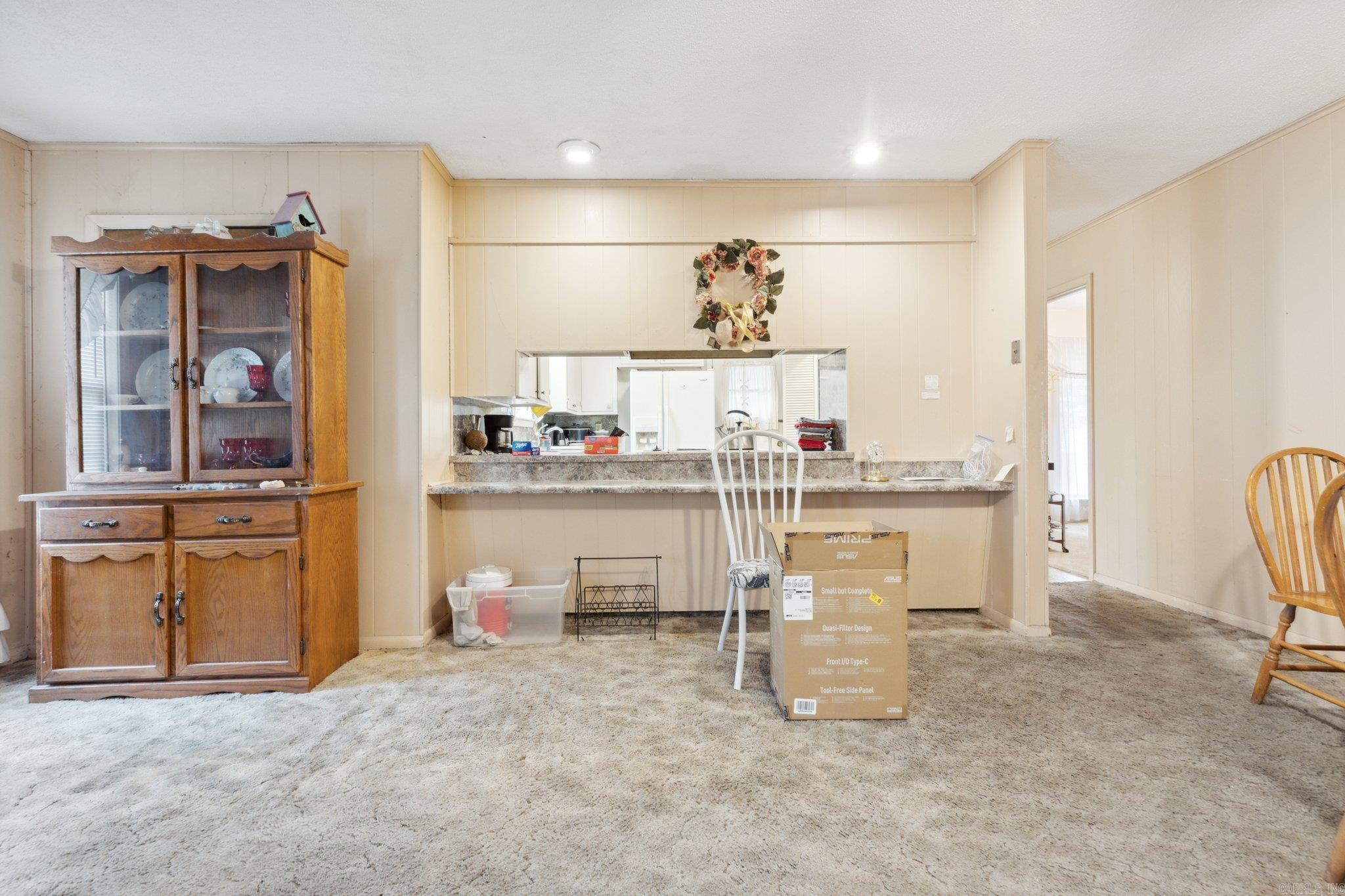 6907 White Oak Cove