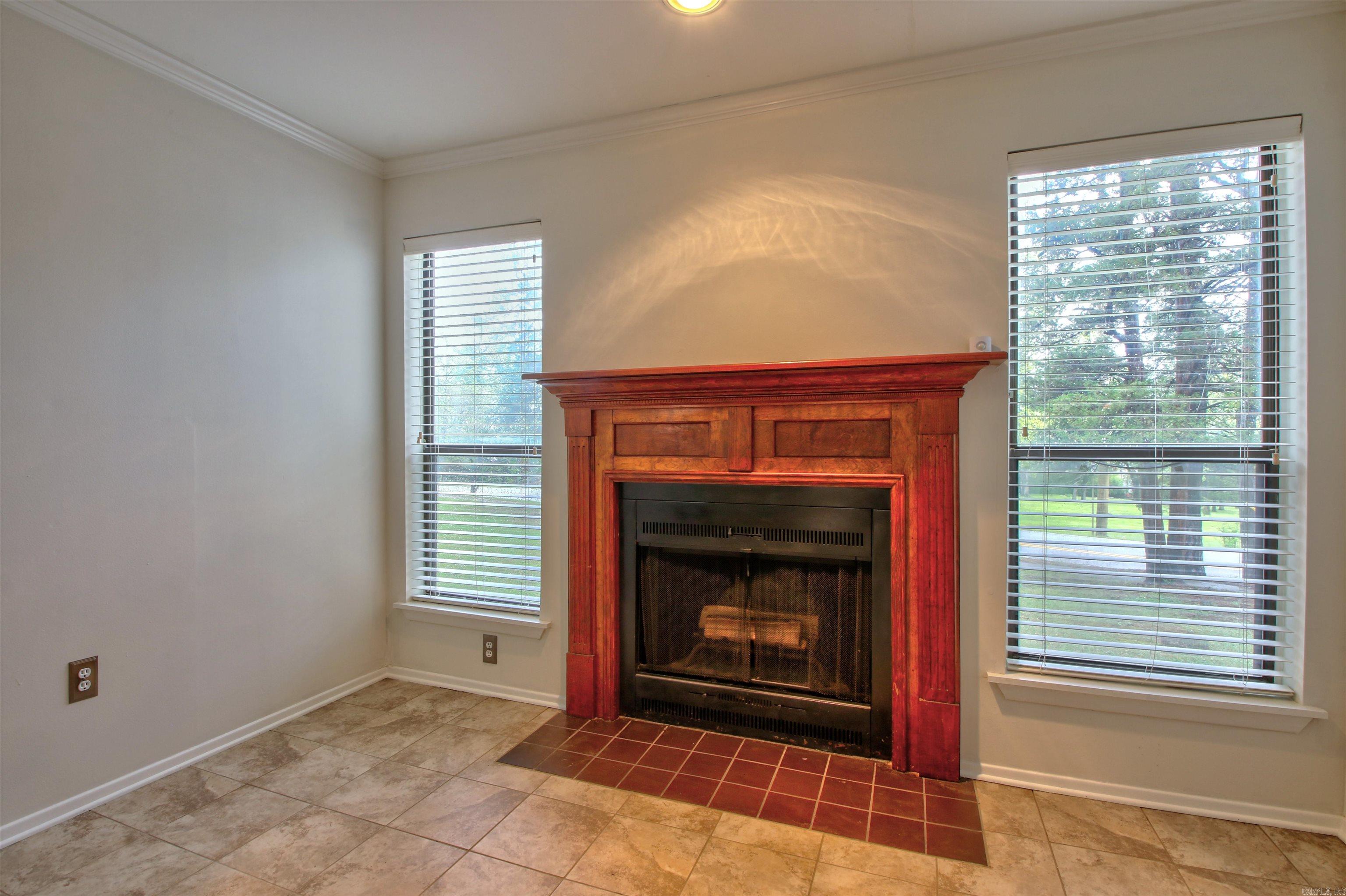 12100 Rainwood Road Unit: 4