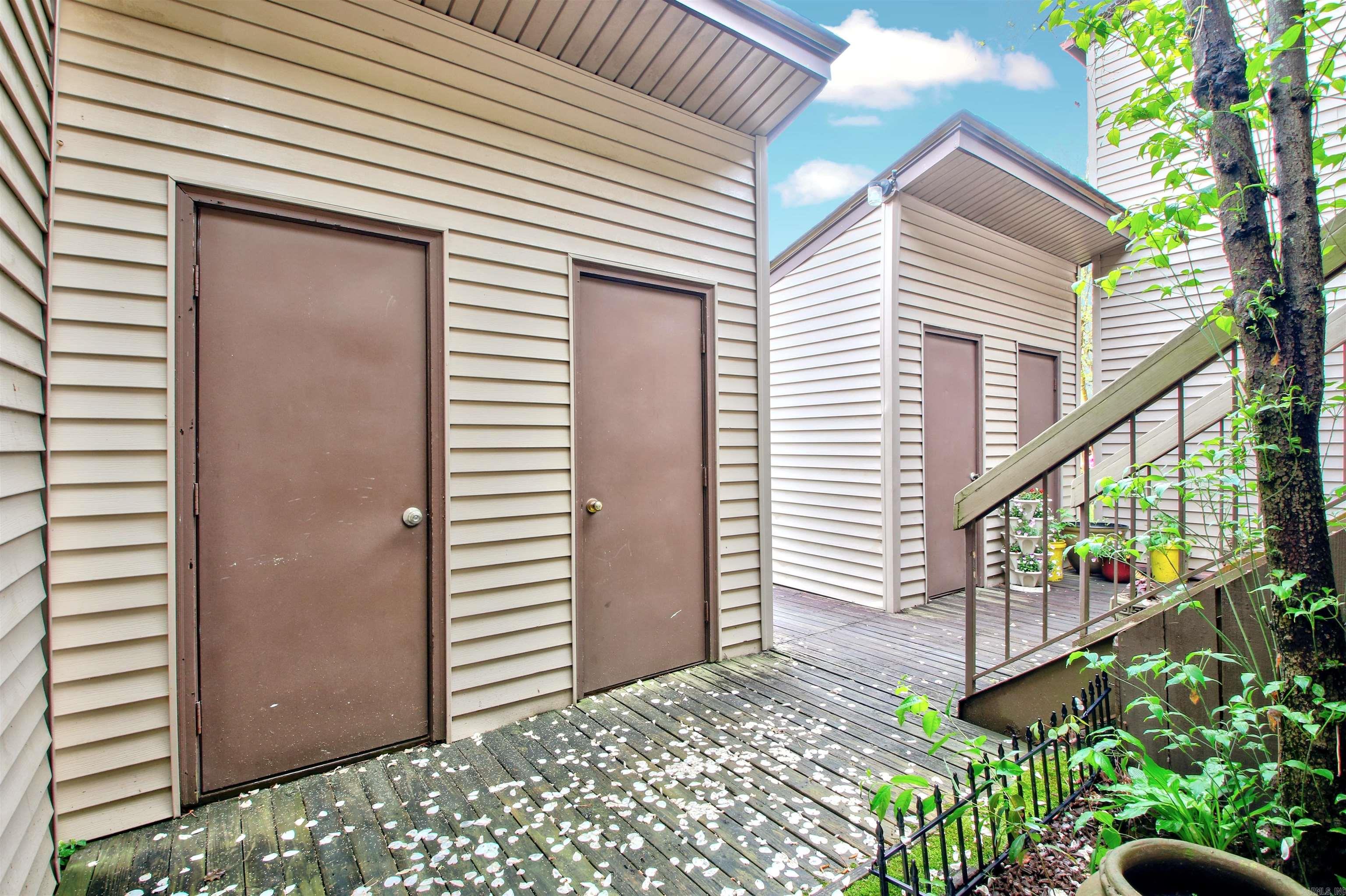 12100 Rainwood Road Unit: 4