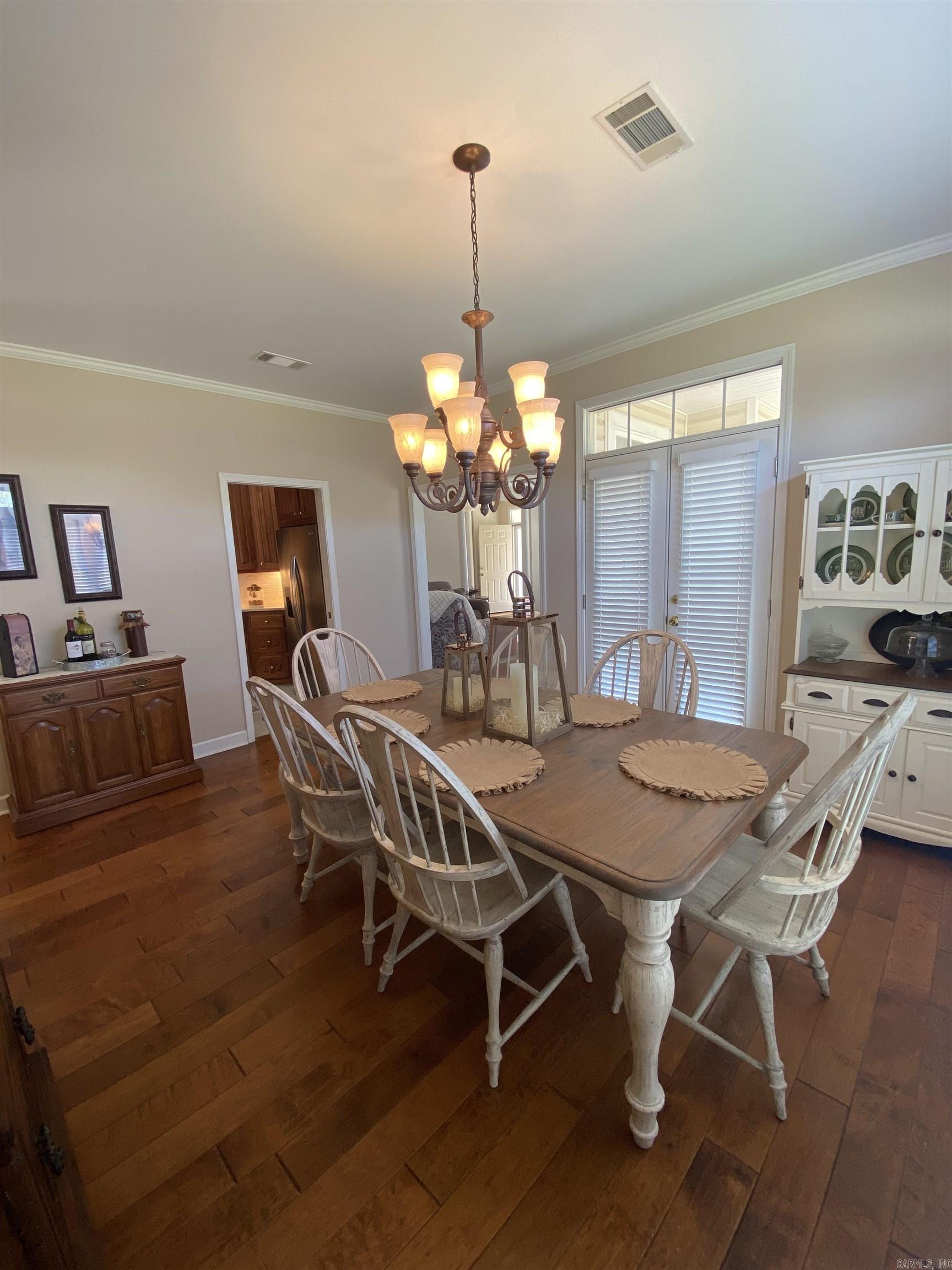 3724 Hazelwood Dr.