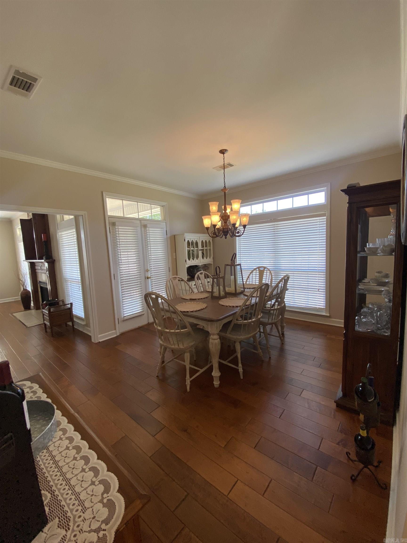 3724 Hazelwood Dr.