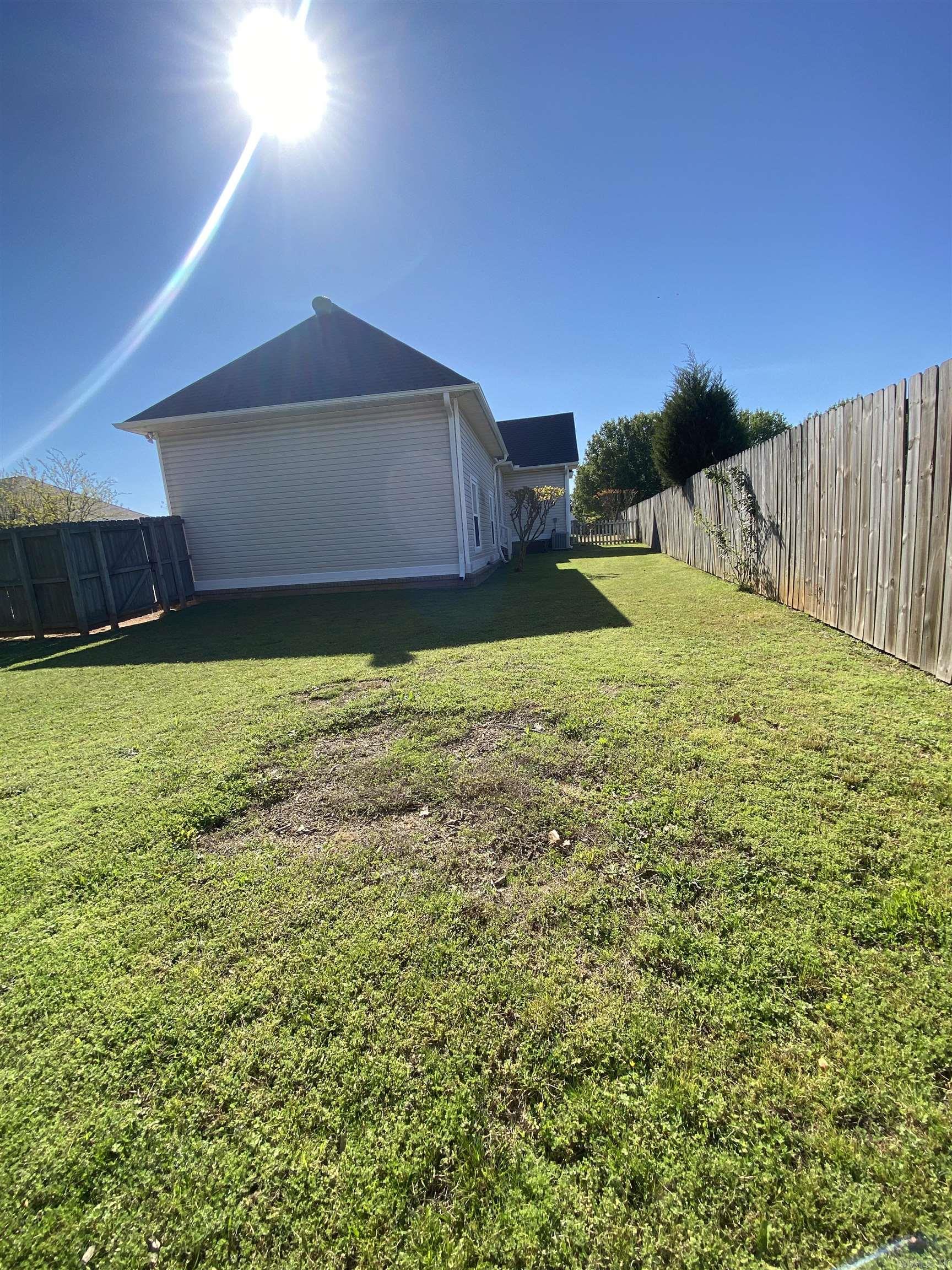 3724 Hazelwood Dr.