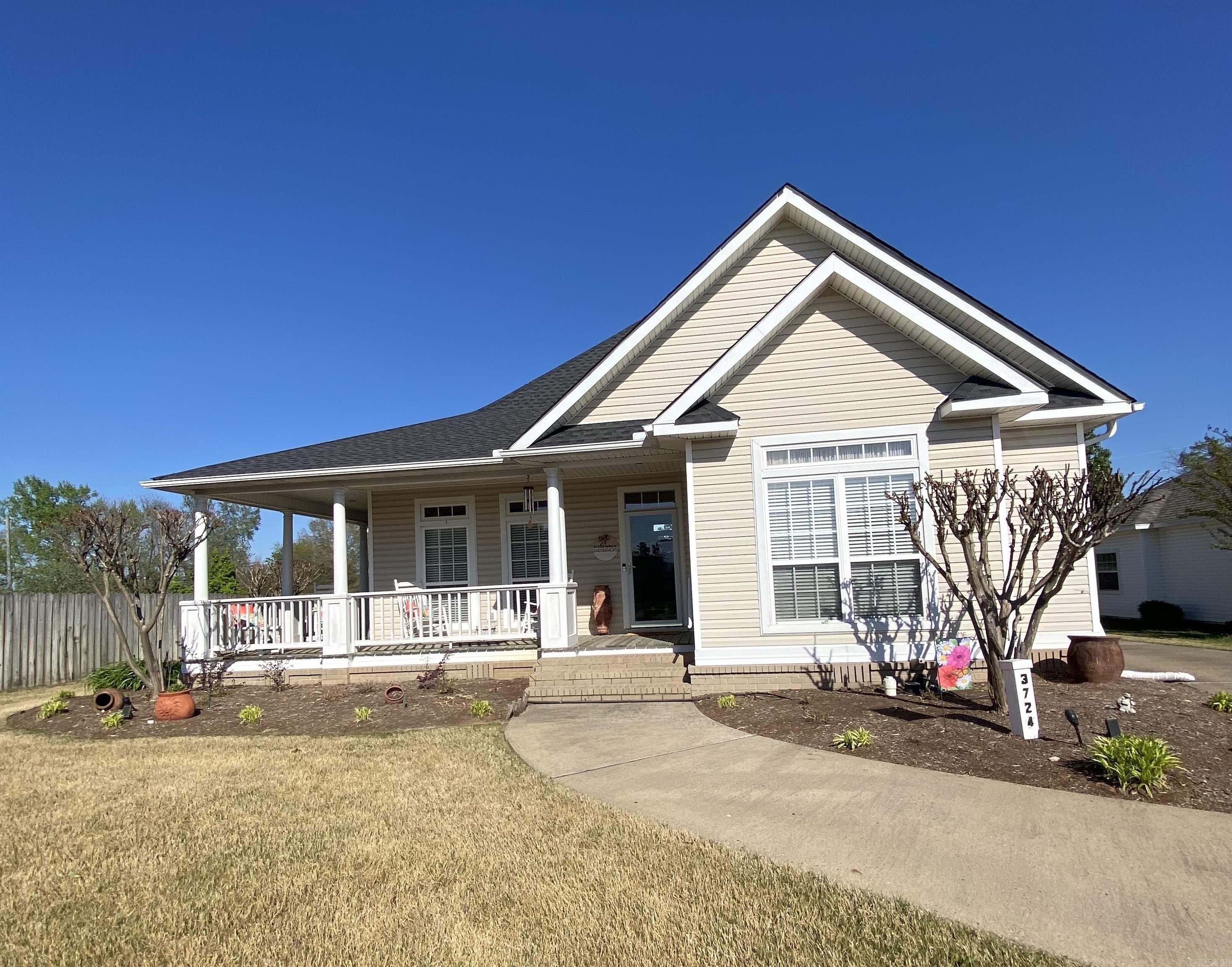 3724 Hazelwood Dr.