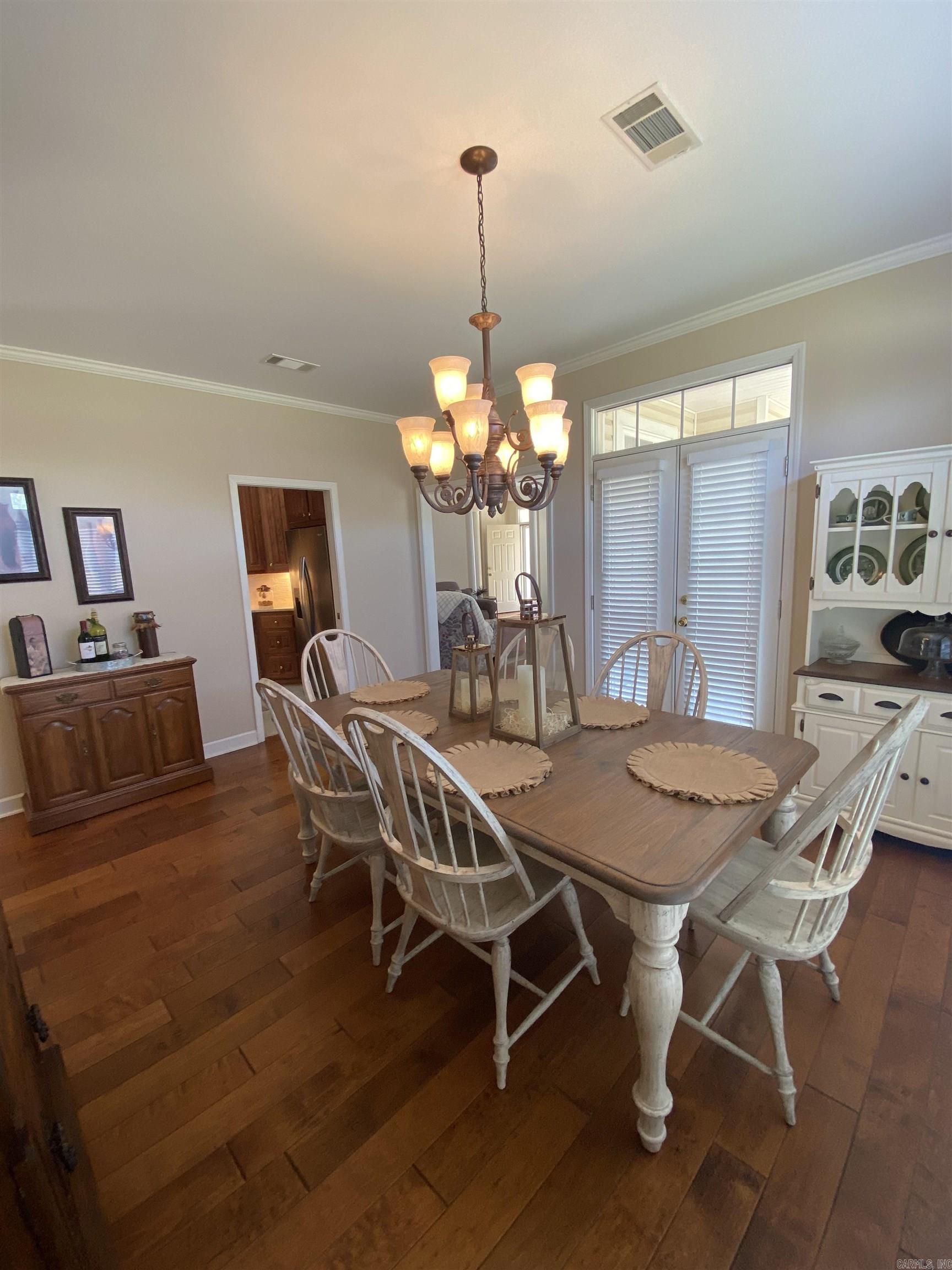 3724 Hazelwood Dr.