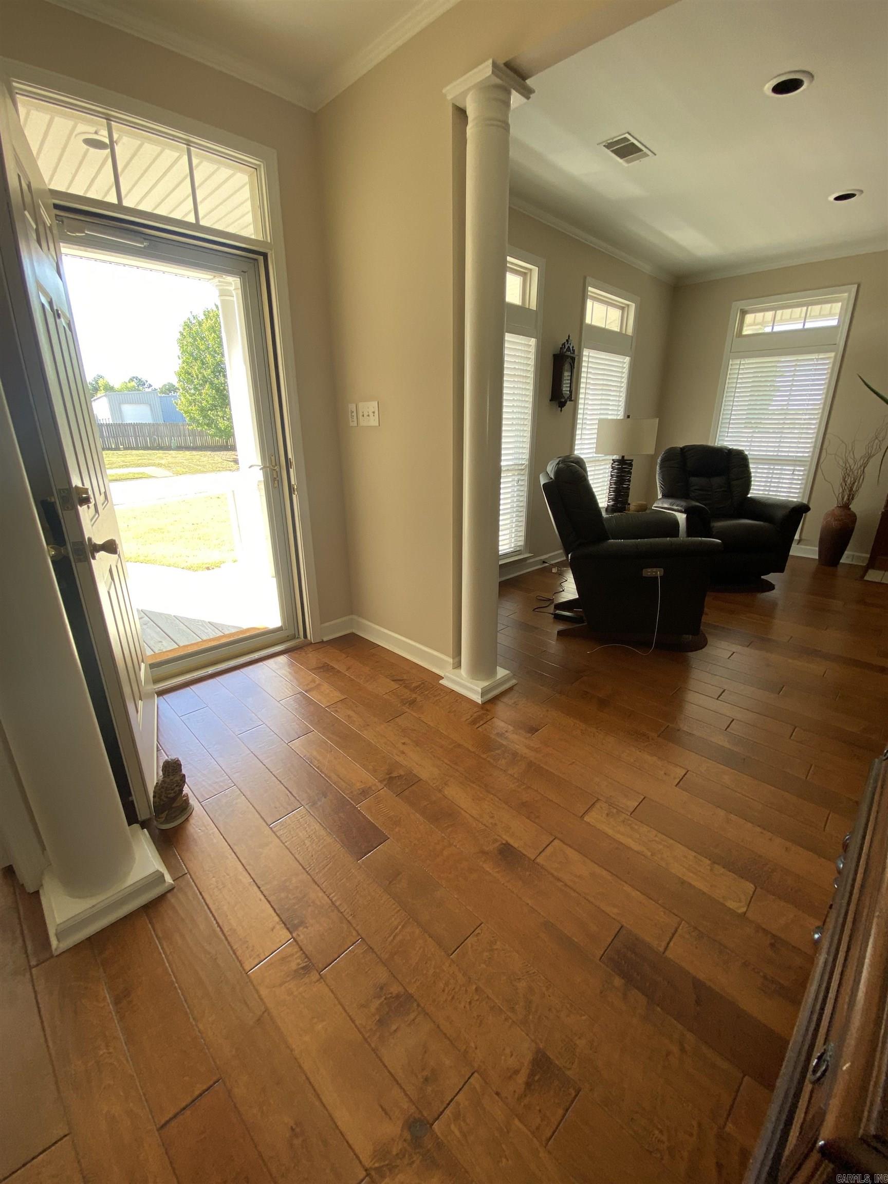 3724 Hazelwood Dr.