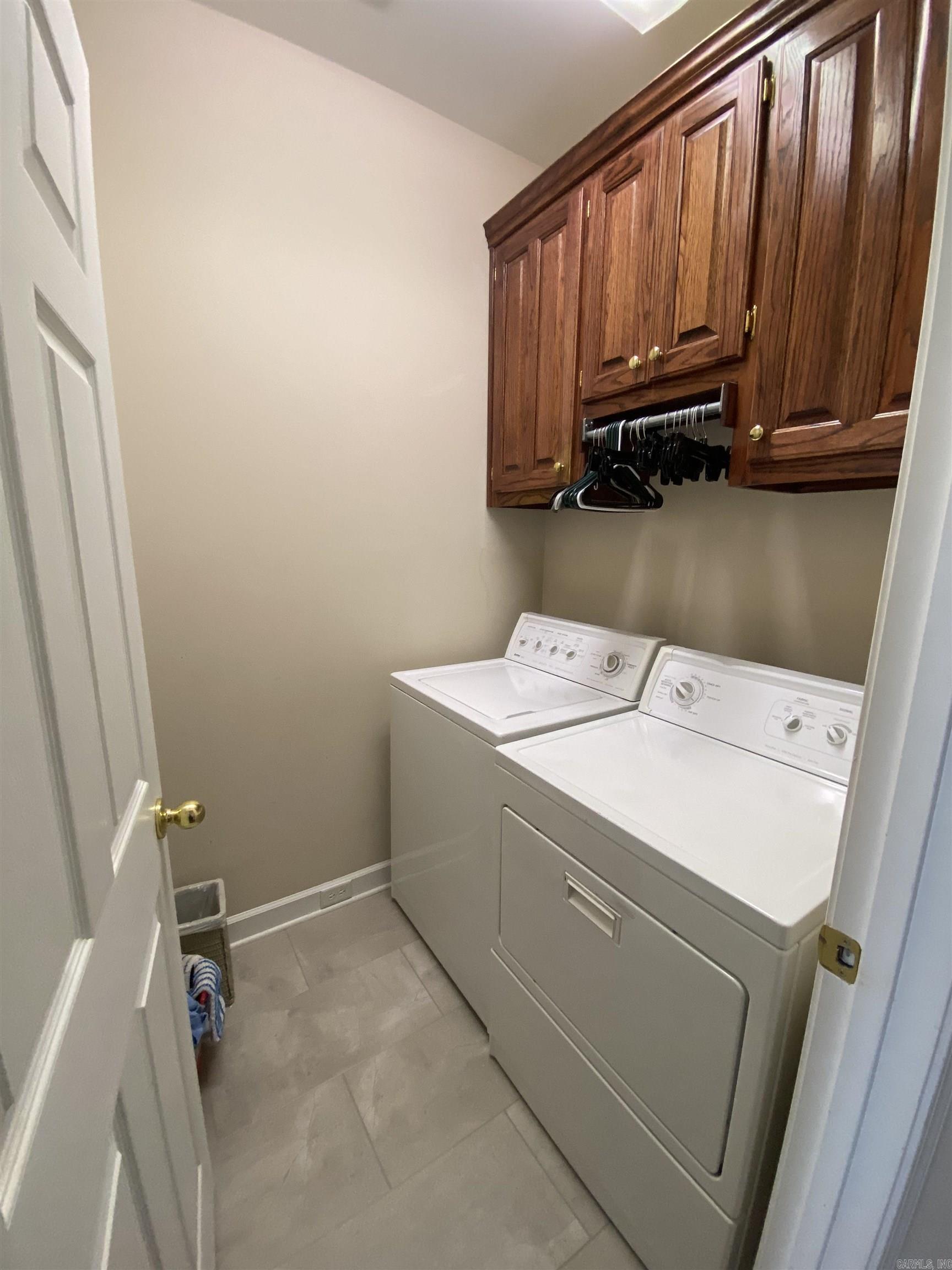 3724 Hazelwood Dr.