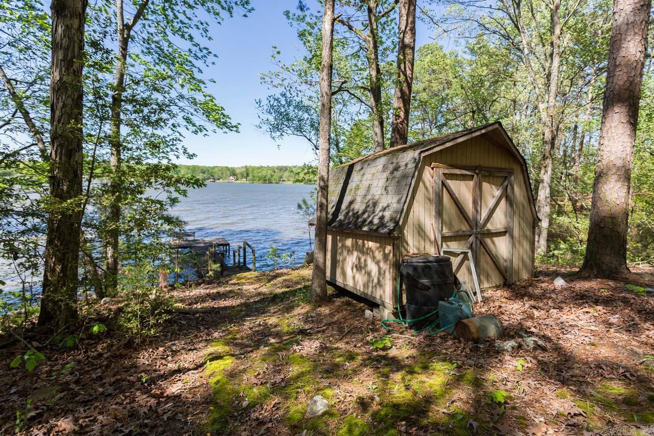 50 Lakeview Drive