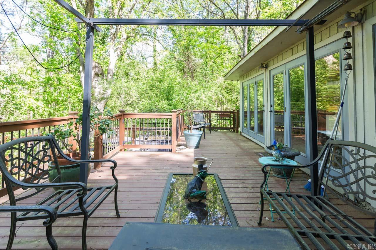 50 Lakeview Drive