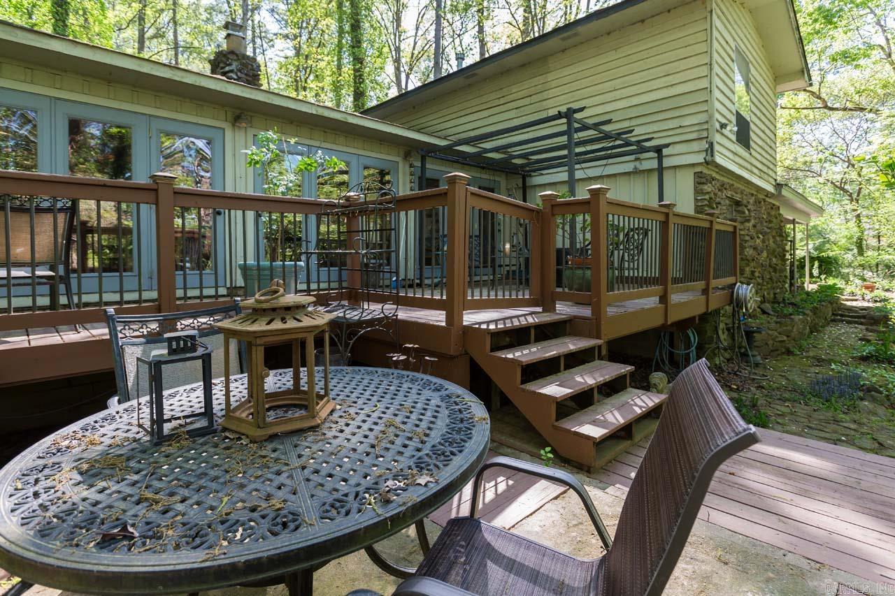 50 Lakeview Drive