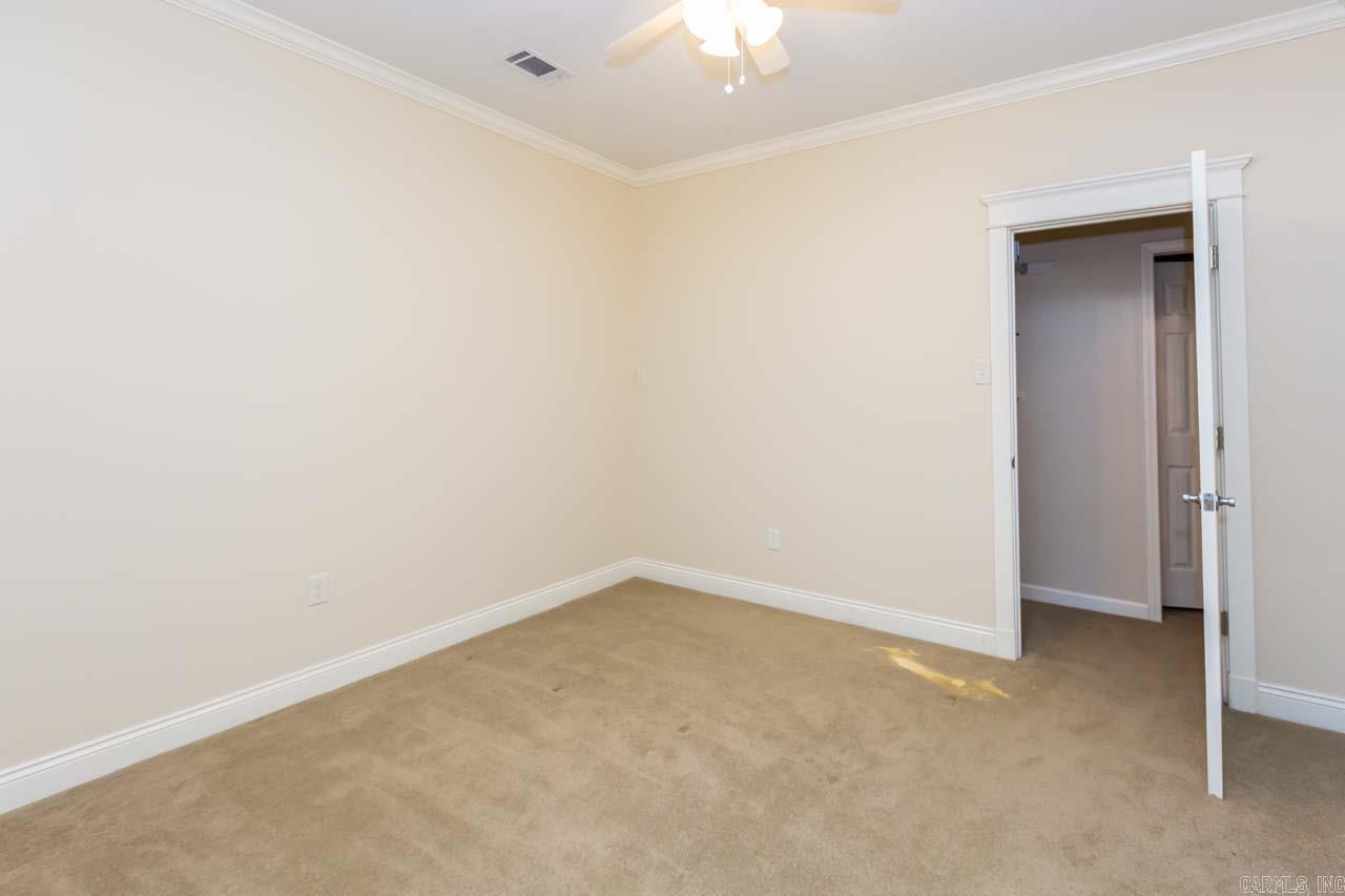 4610 Palm Springs Circle Unit: 2