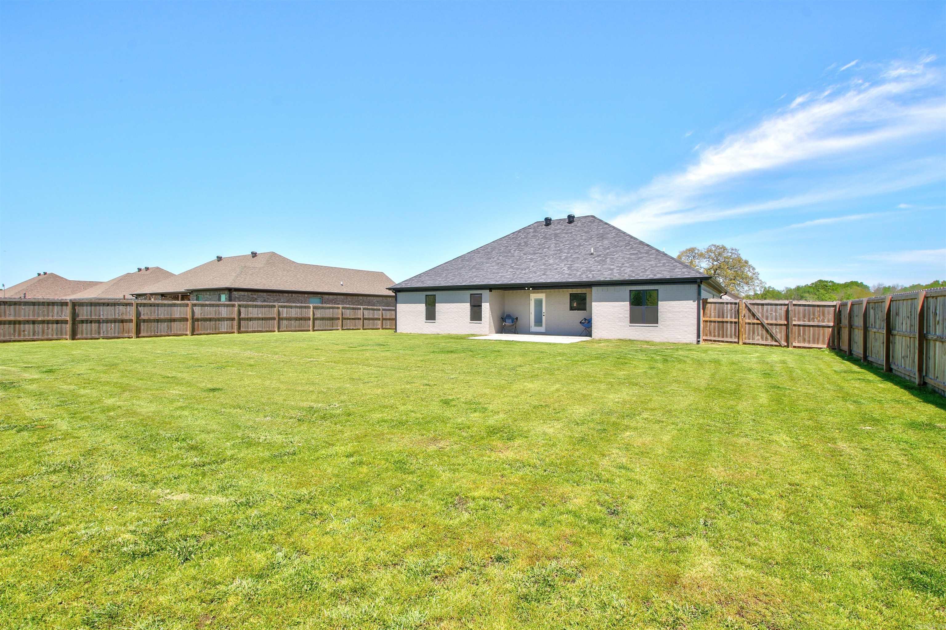 75 Dove Lane