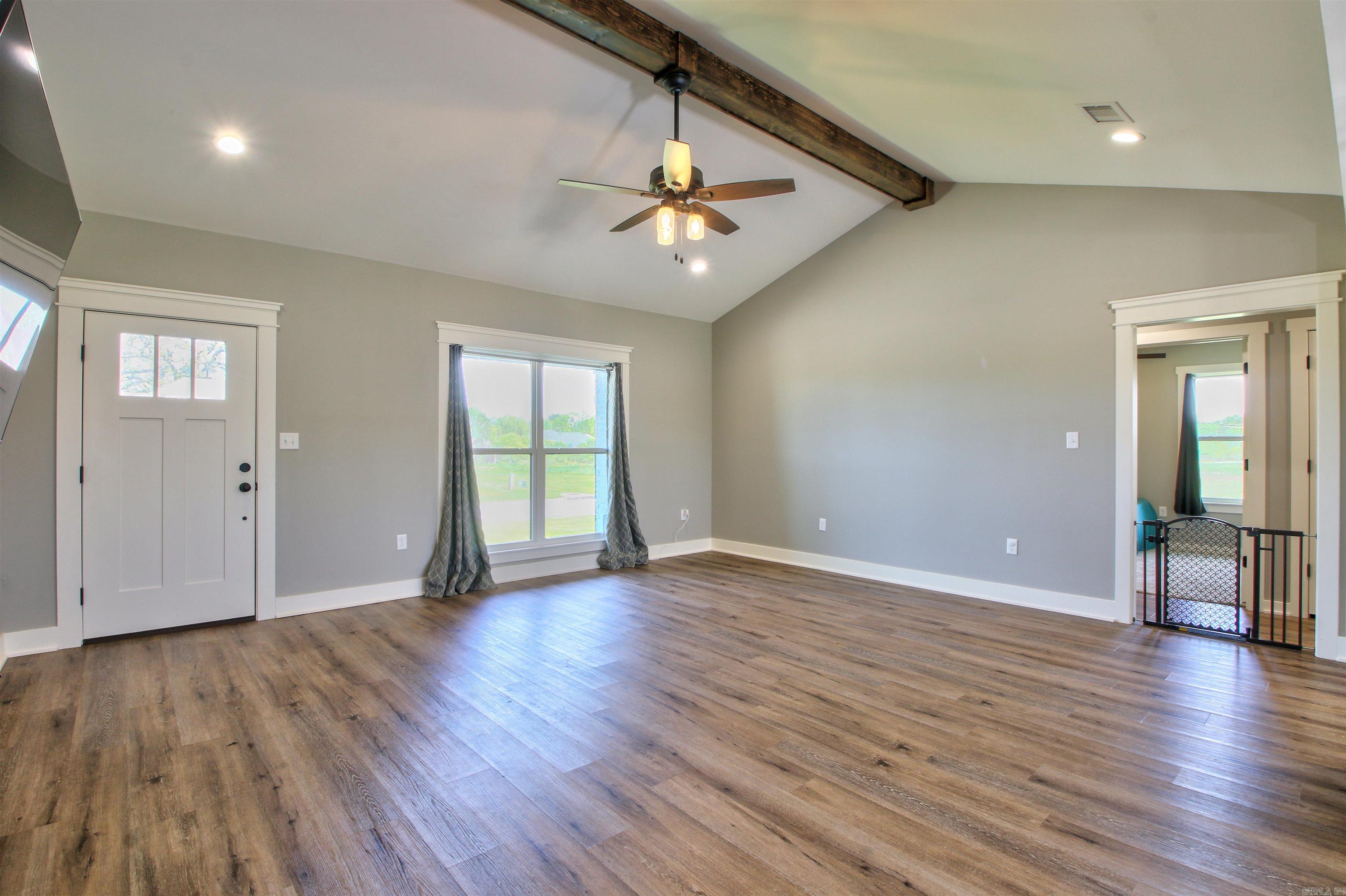 75 Dove Lane