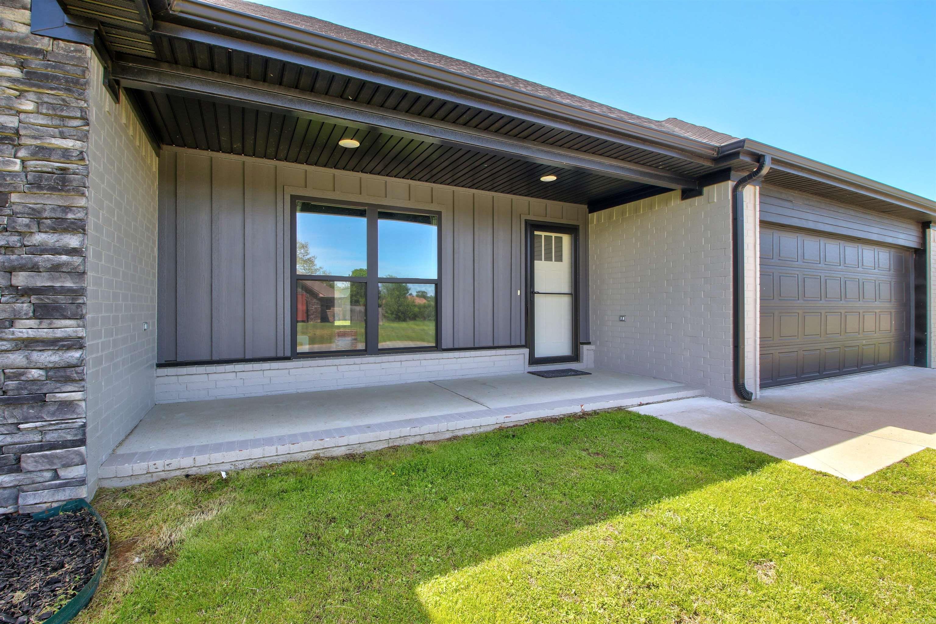 75 Dove Lane