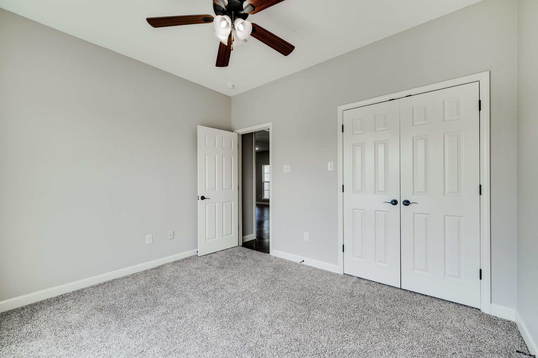 5430 Chateau Drive
