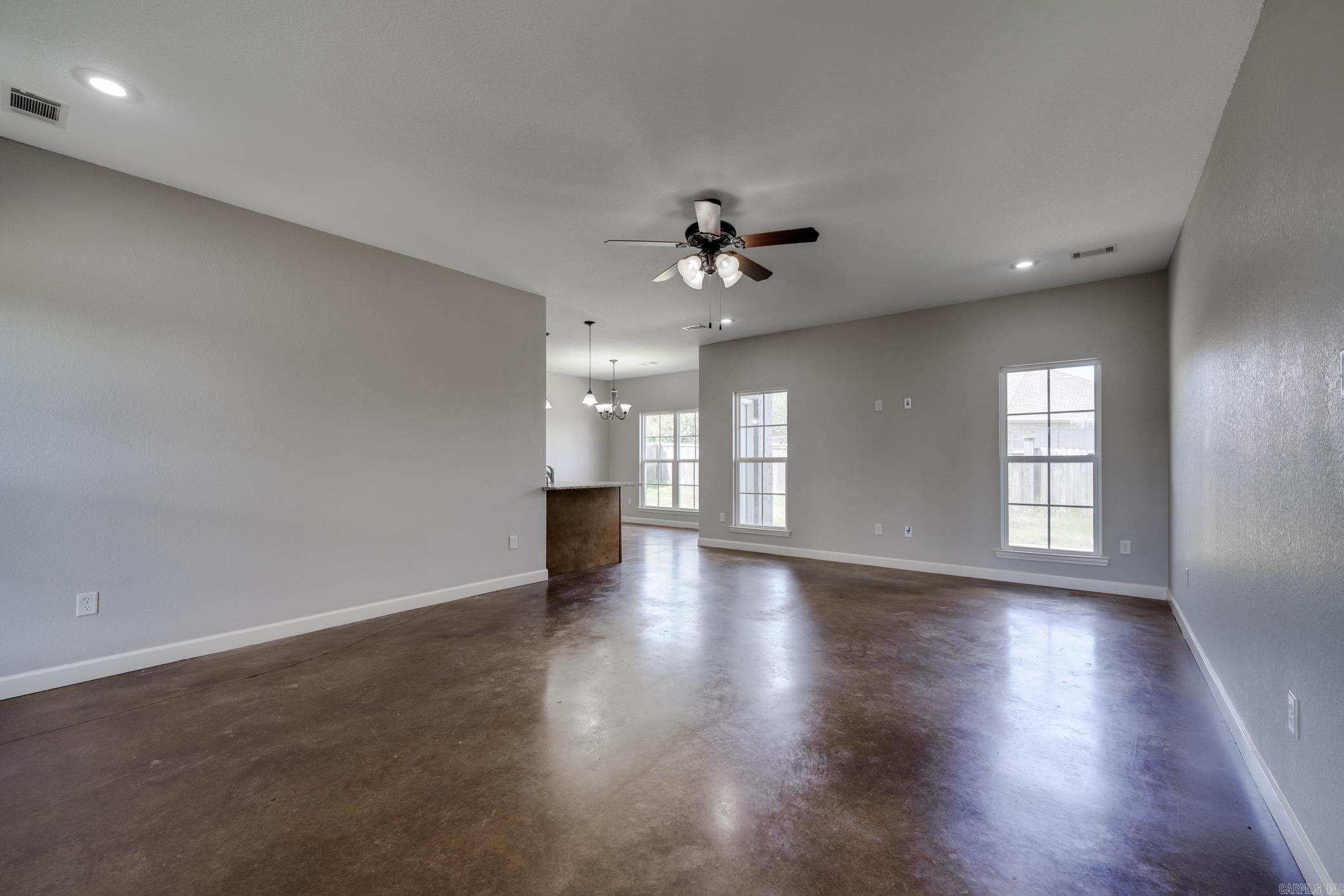 5430 Chateau Drive