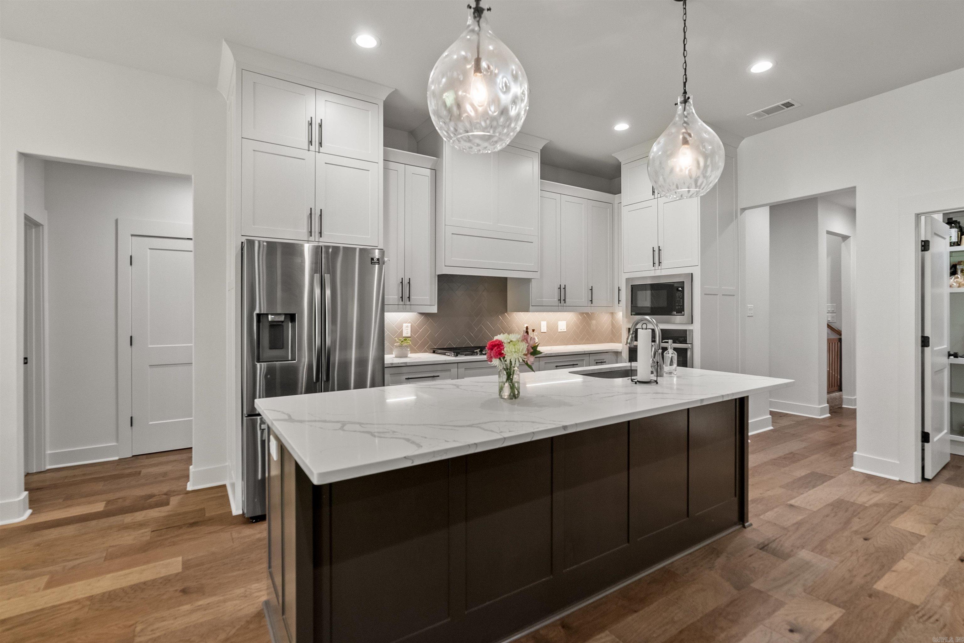 7801 S Shoreline Boulevard