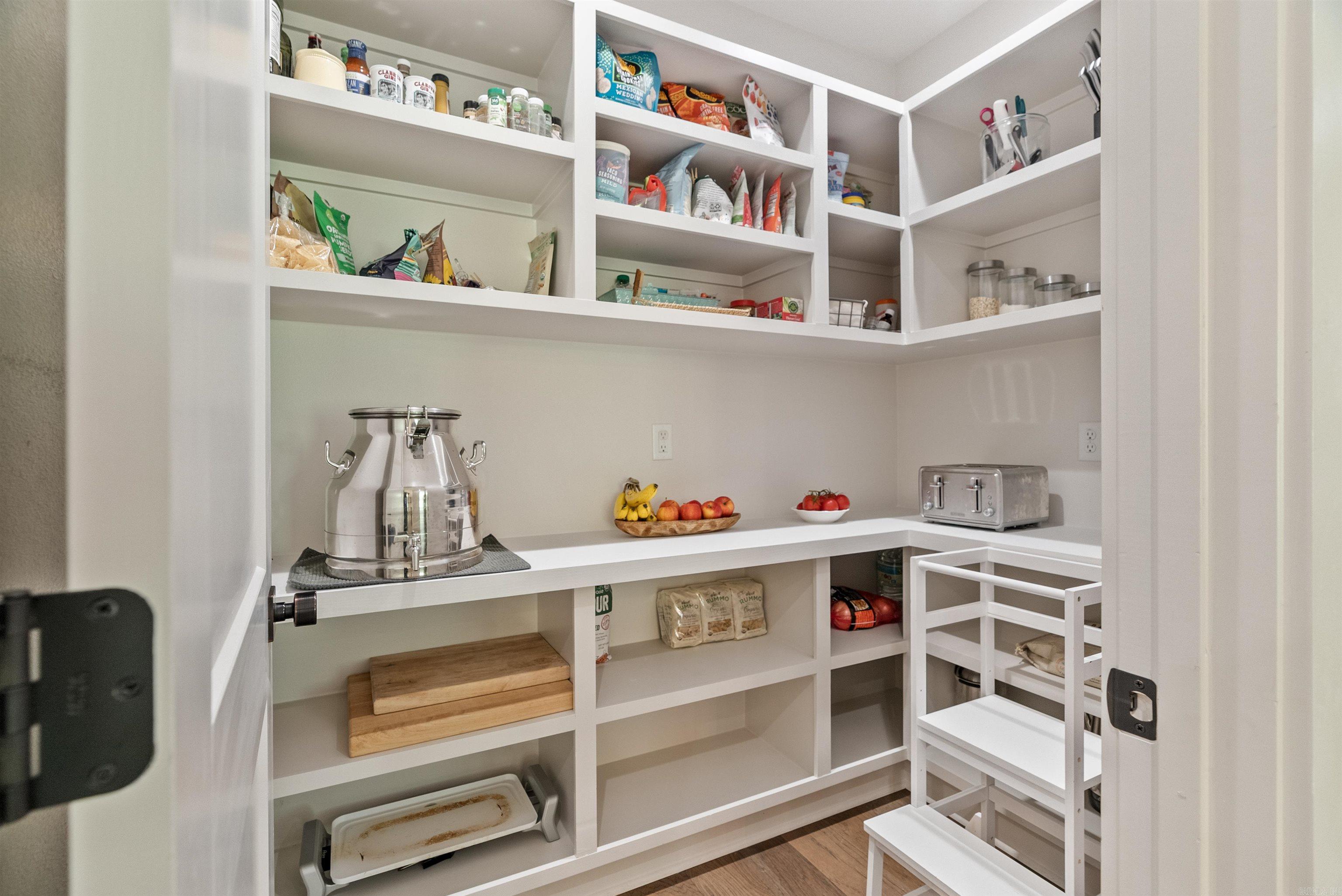 7801 S Shoreline Boulevard