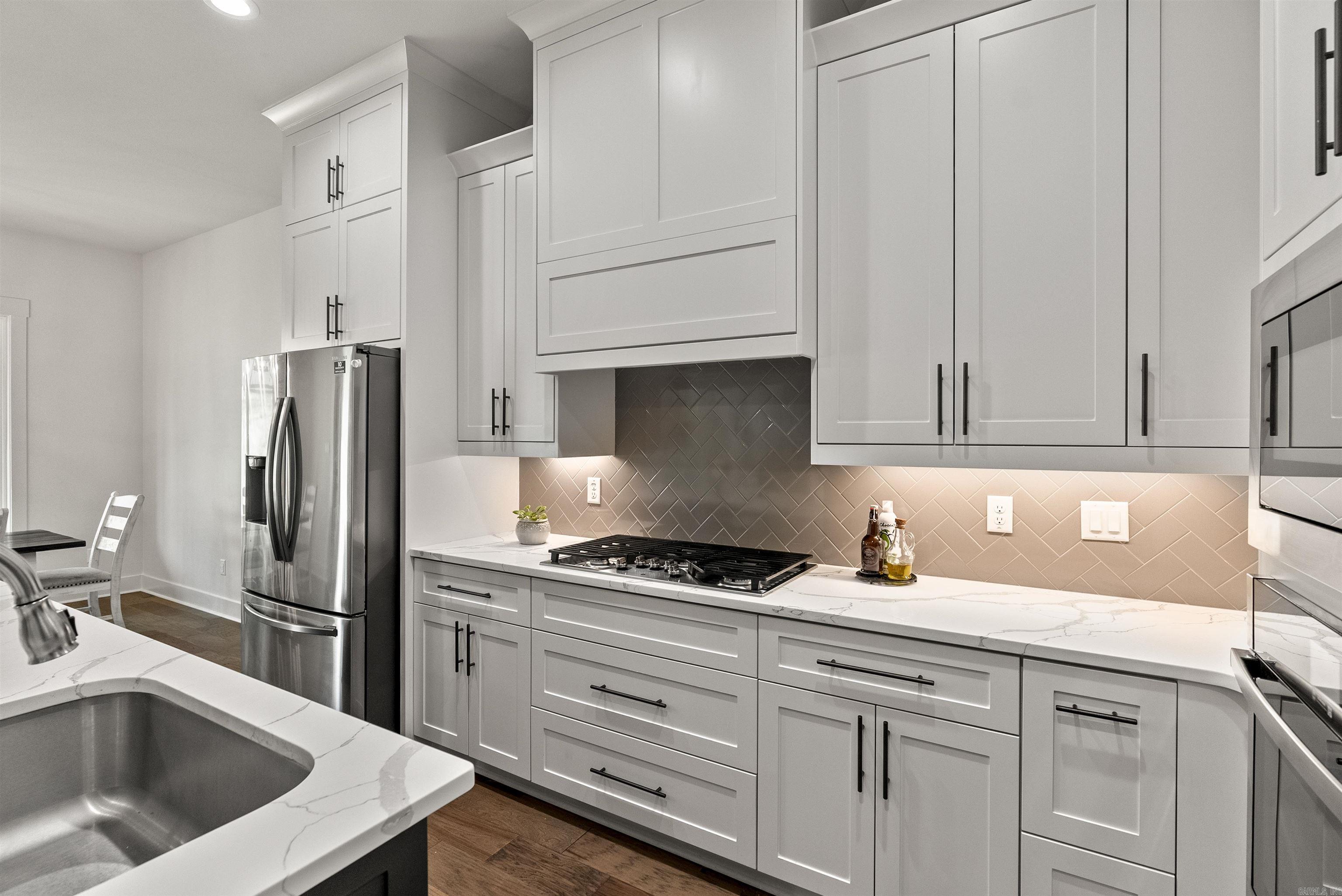 7801 S Shoreline Boulevard