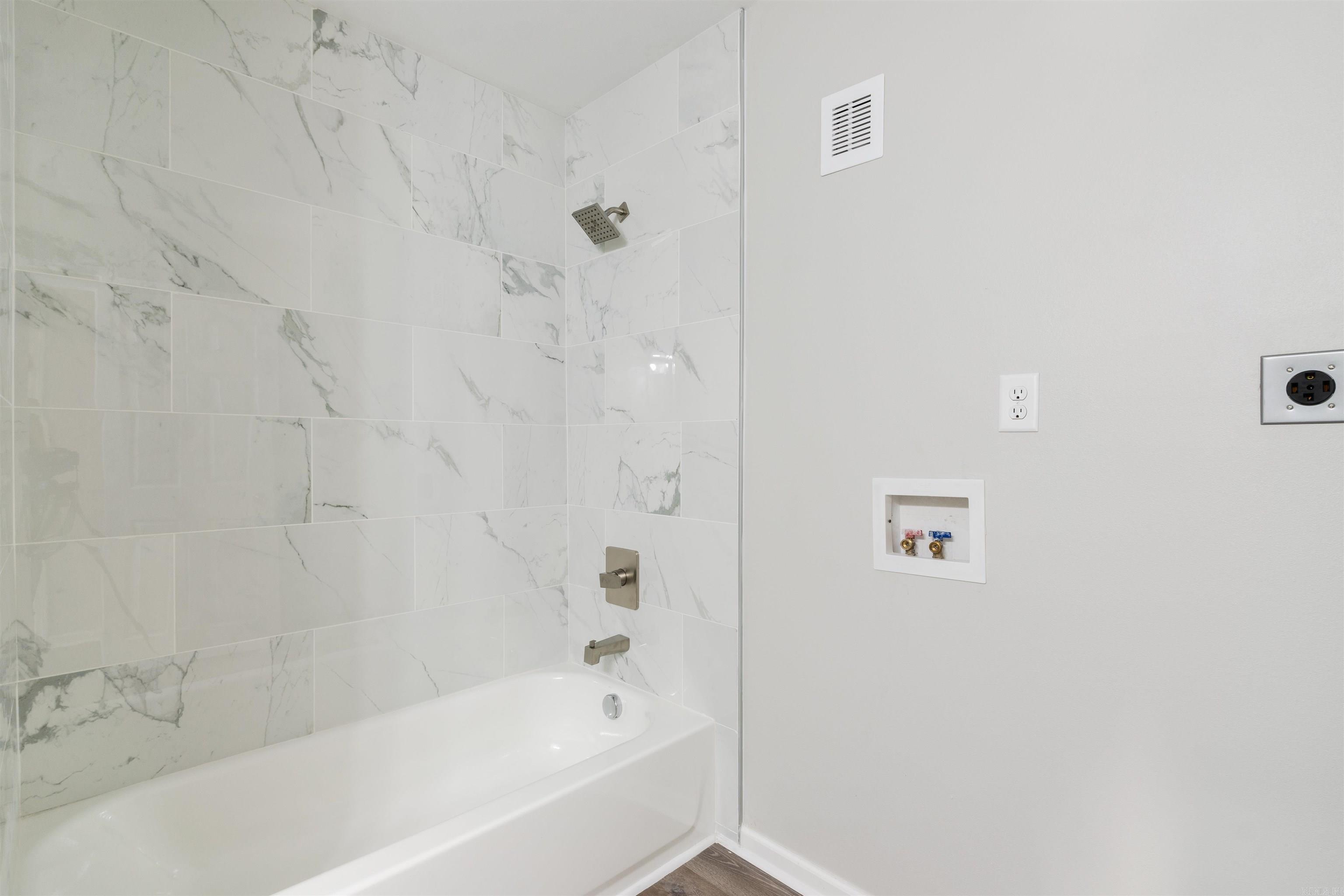 613 W 25th Street
