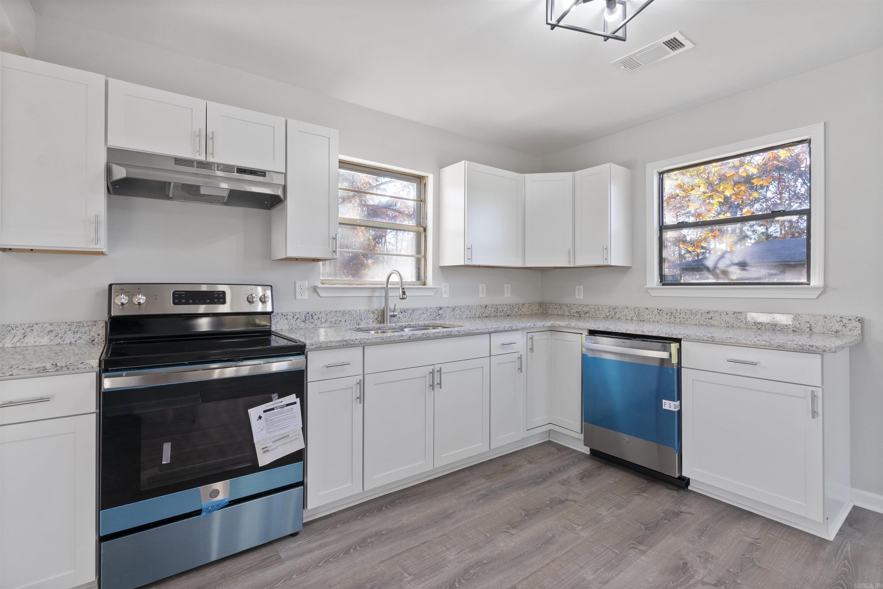 613 W 25th Street