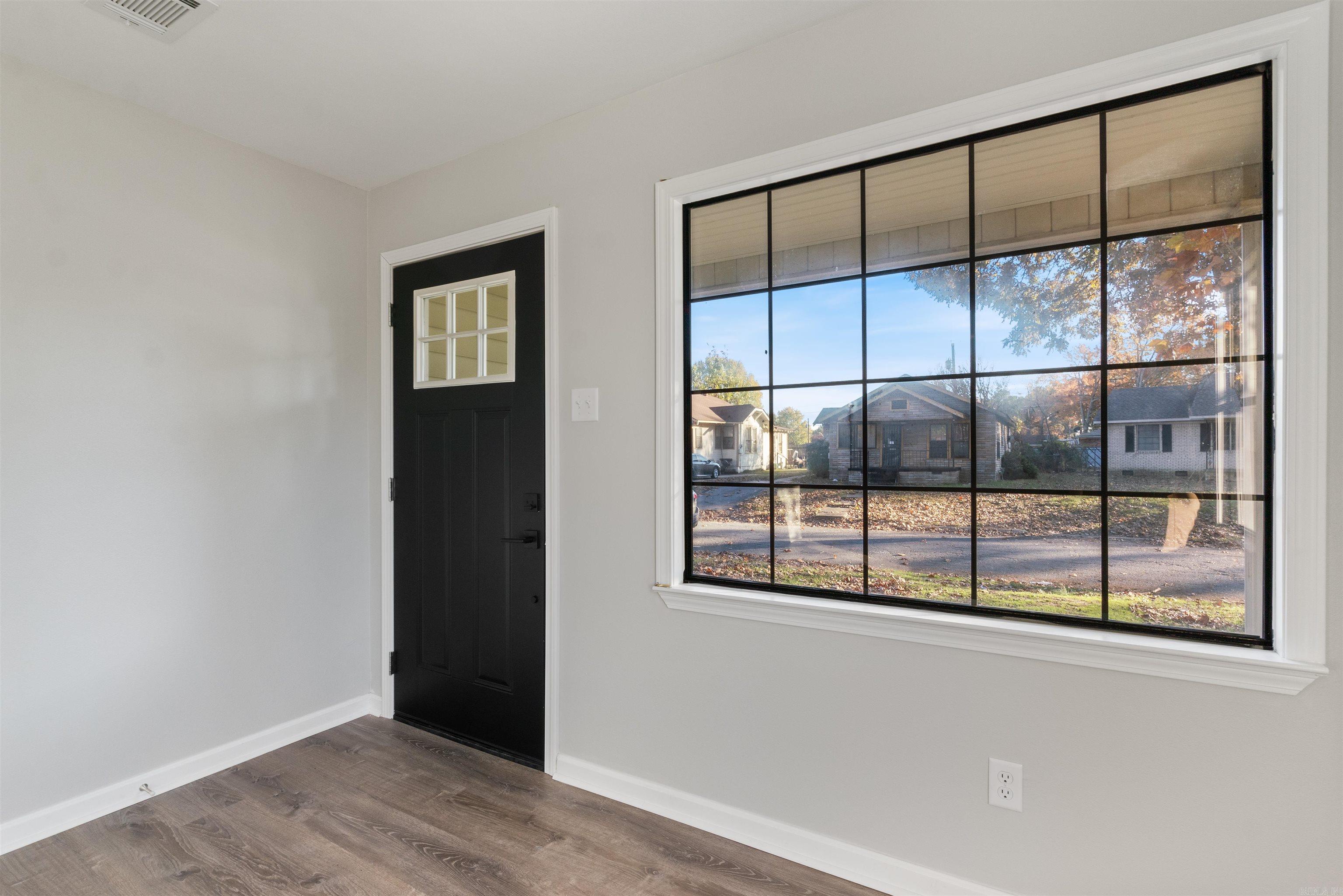 613 W 25th Street