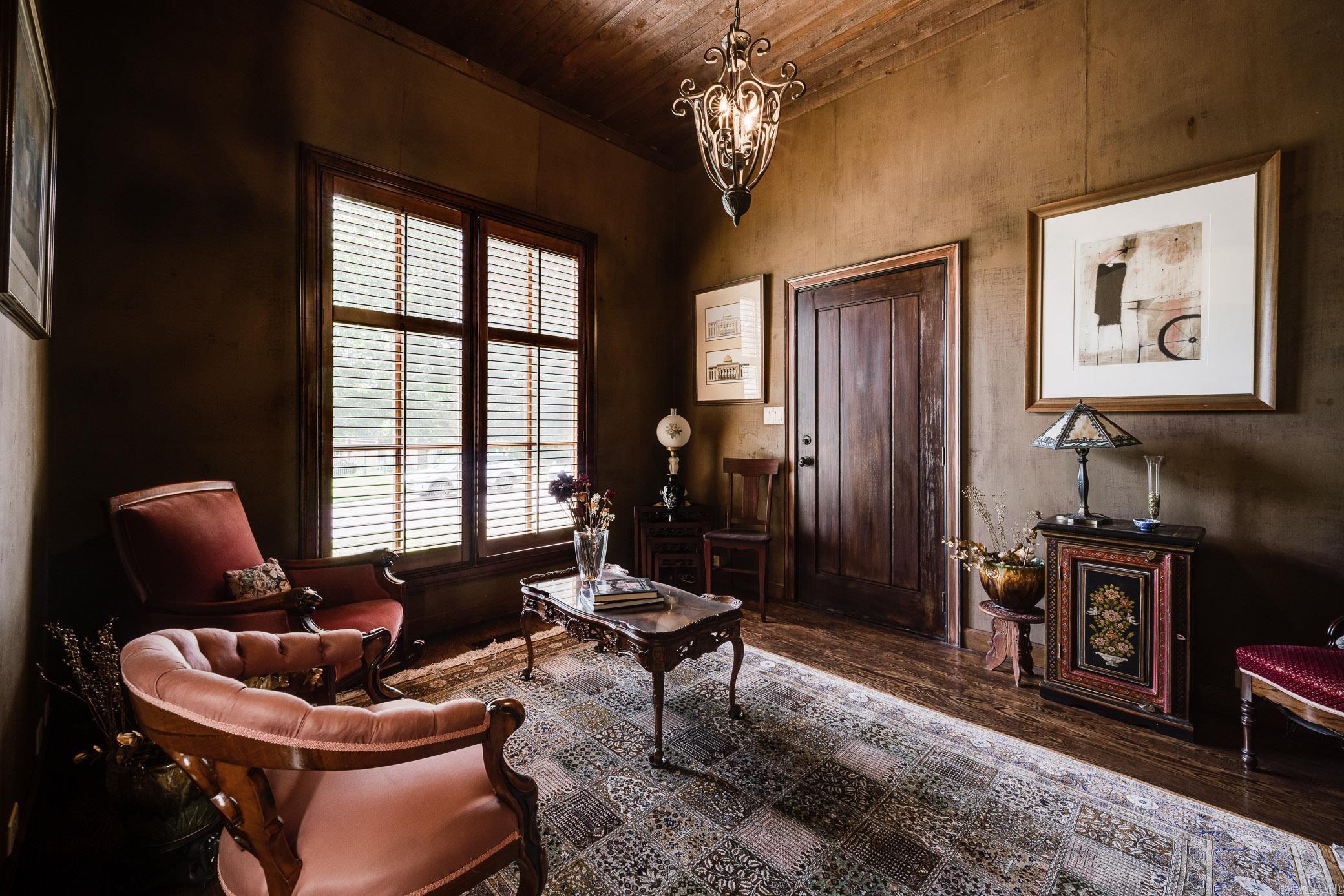 880 Acadian Point Drive