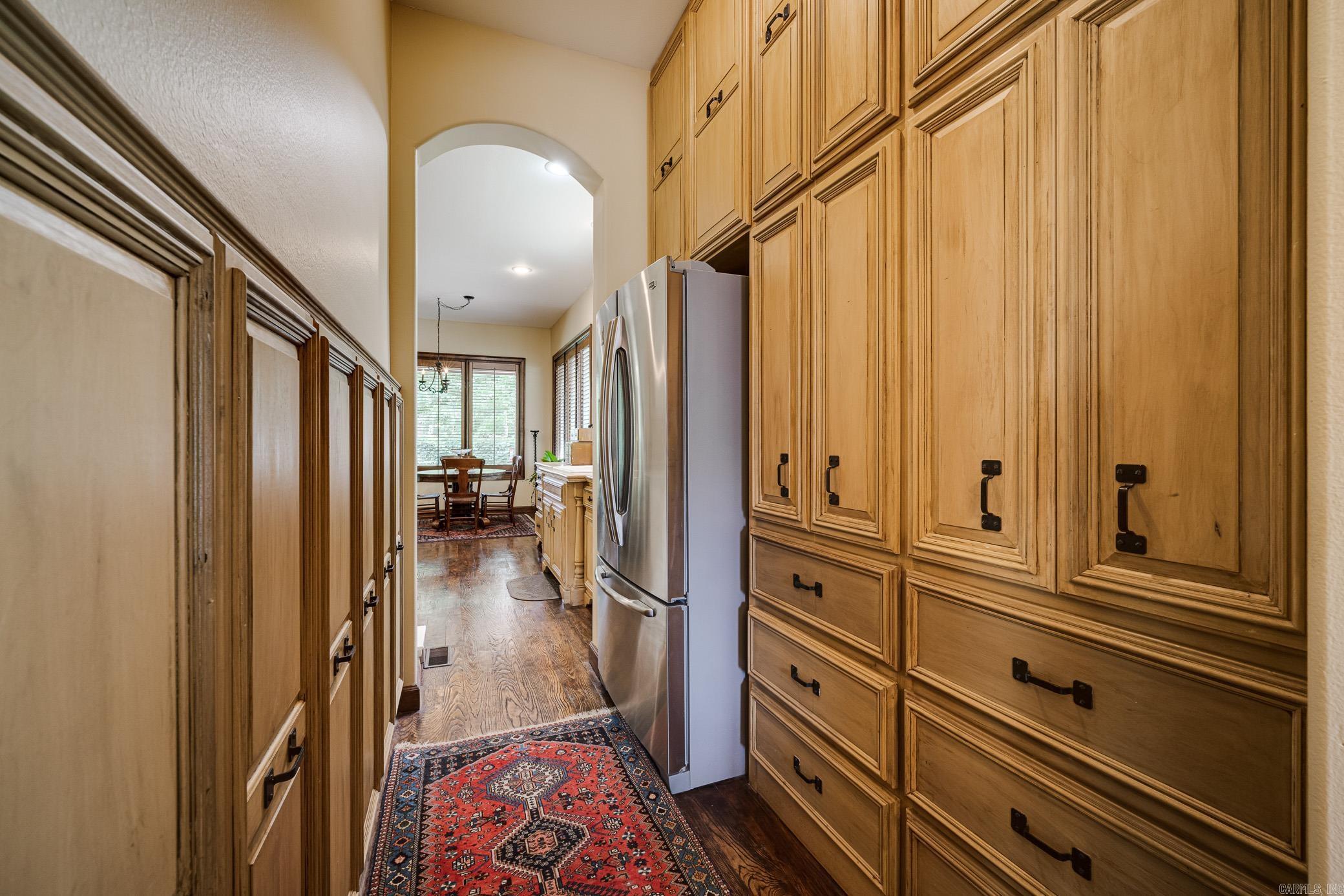 880 Acadian Point Drive