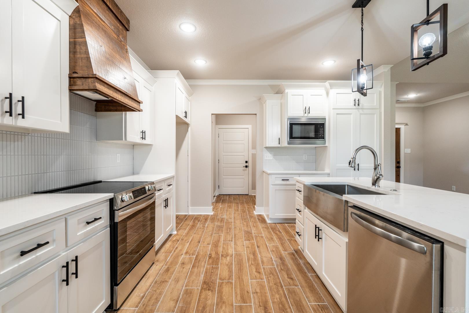 206 Heather Loop