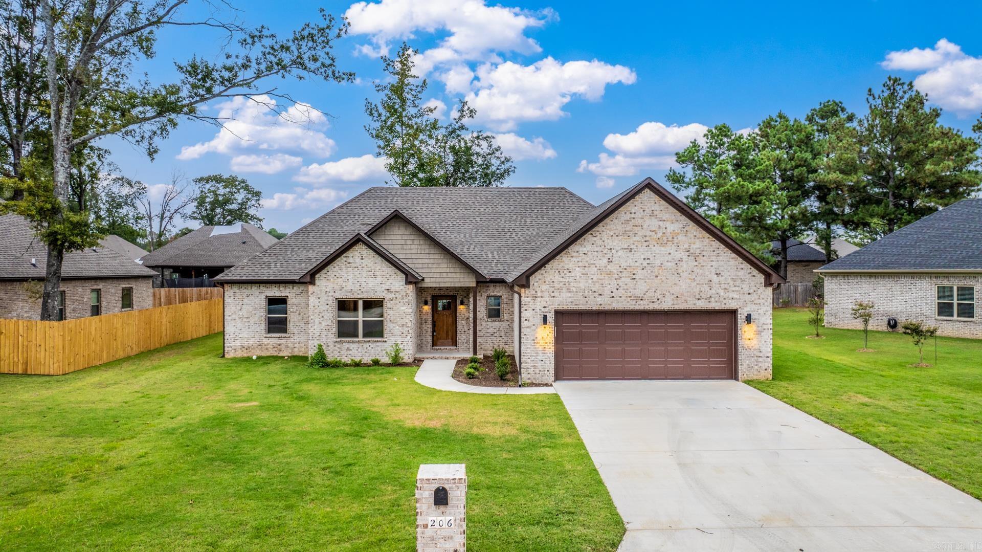 206 Heather Loop