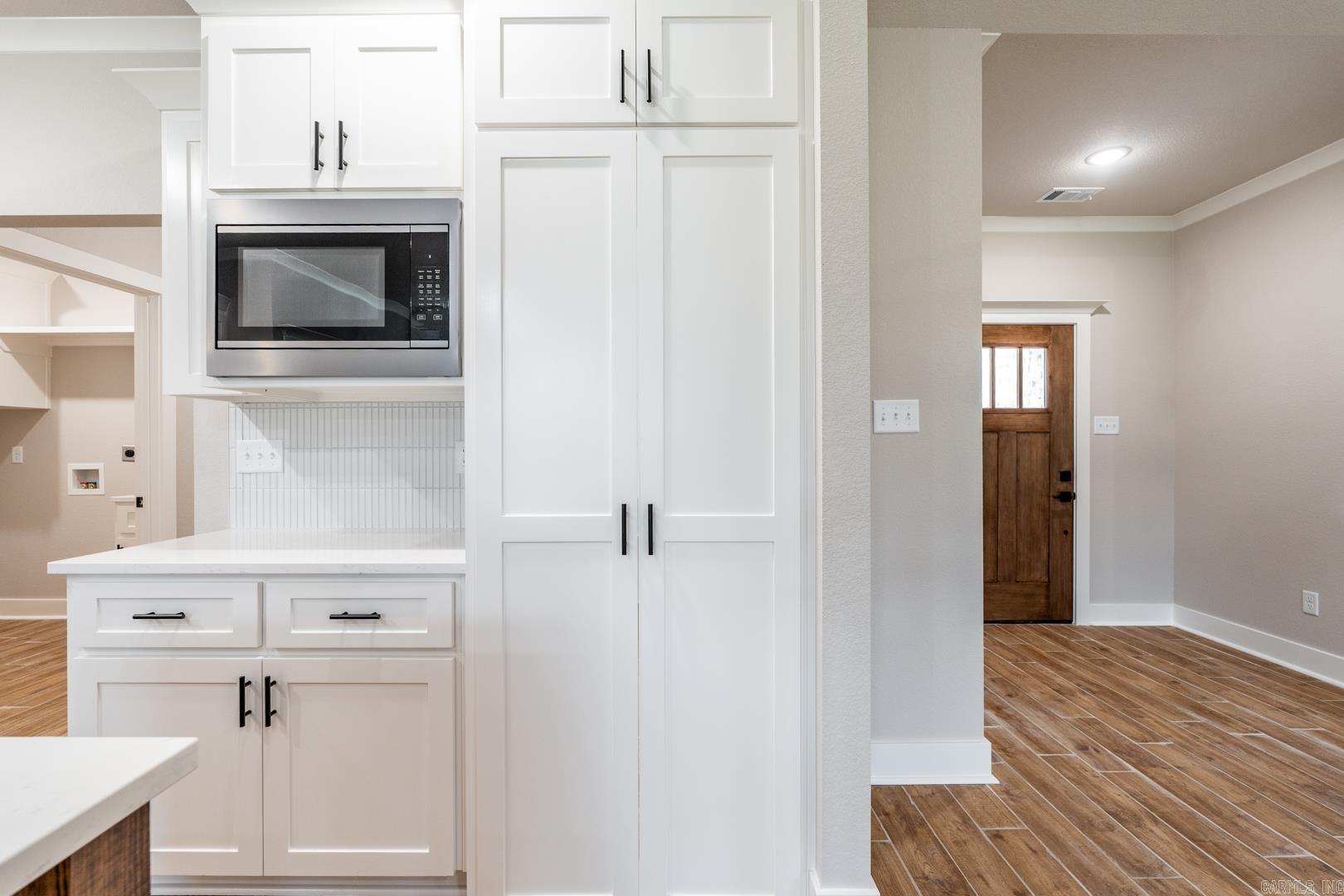206 Heather Loop