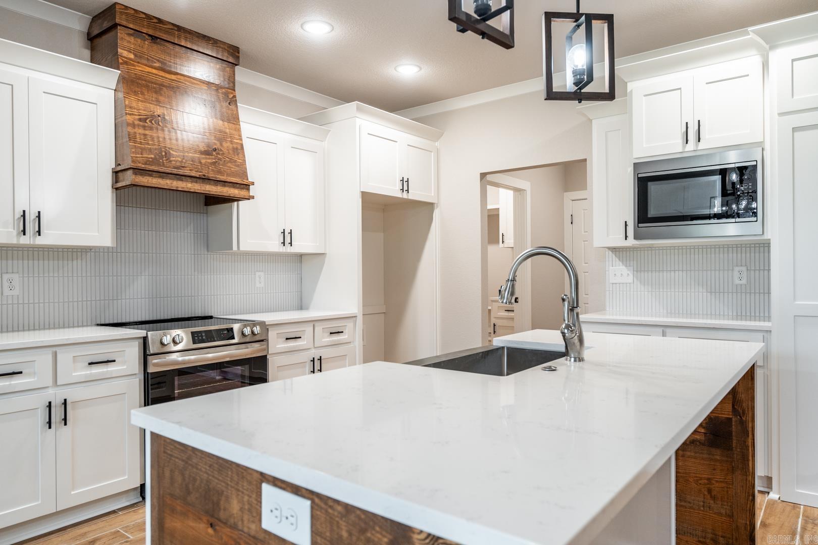 206 Heather Loop