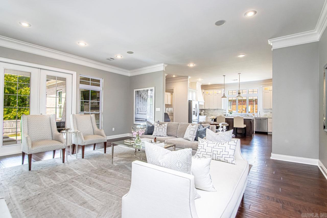 6113 Pierce Manse Loop