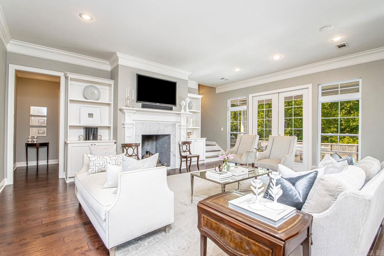 6113 Pierce Manse Loop