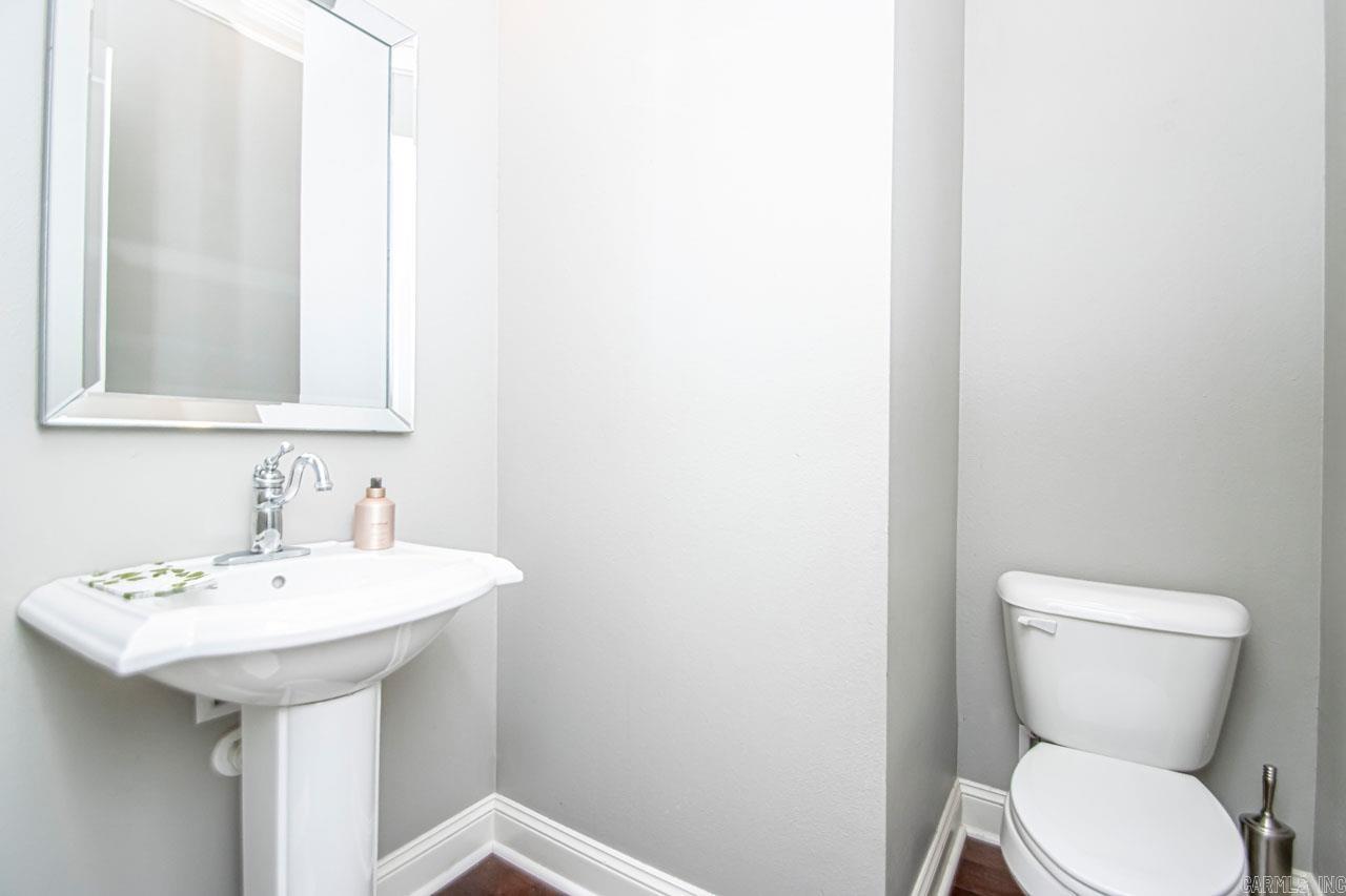 6113 Pierce Manse Loop