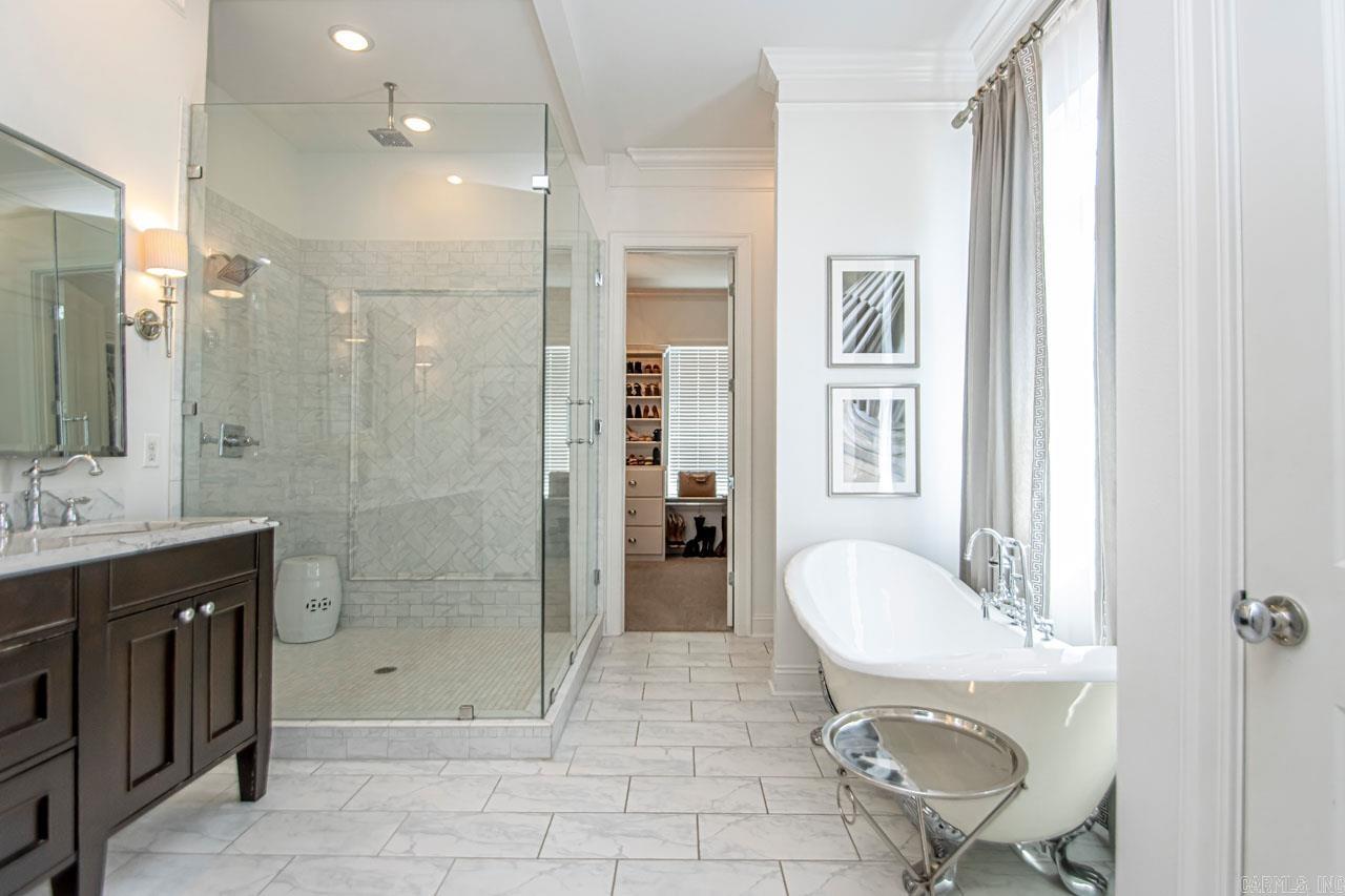 6113 Pierce Manse Loop