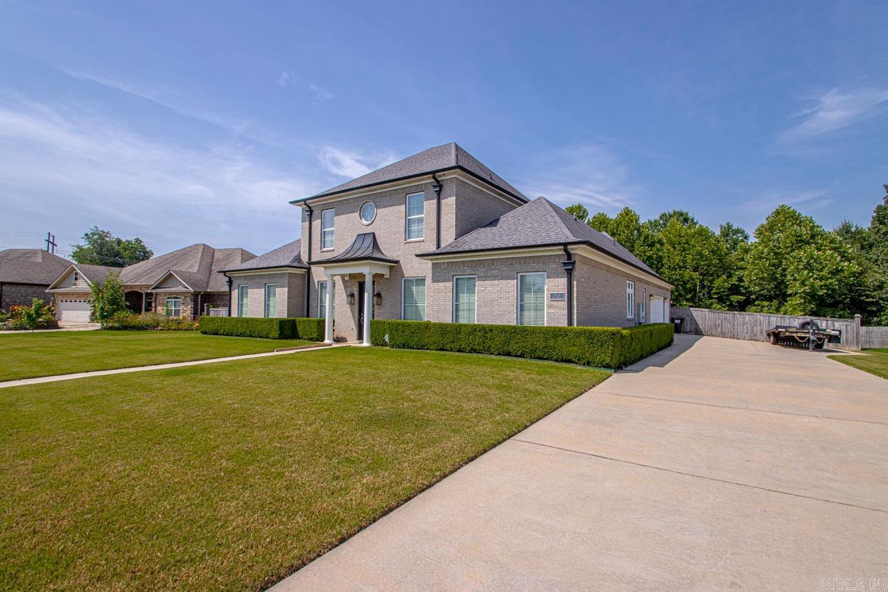6113 Pierce Manse Loop