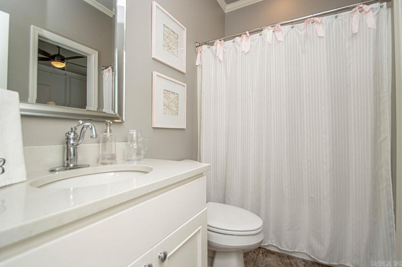 6113 Pierce Manse Loop