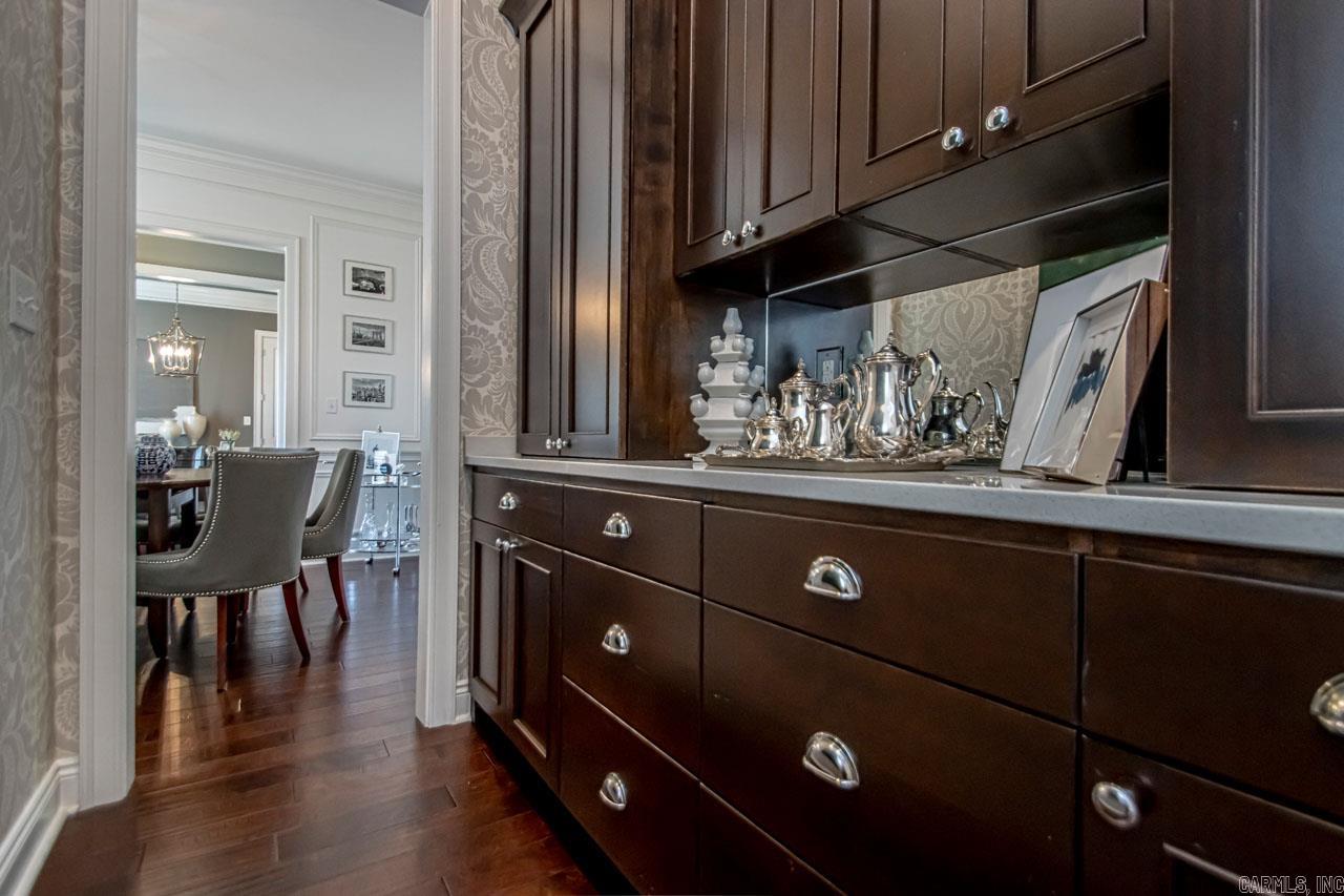6113 Pierce Manse Loop