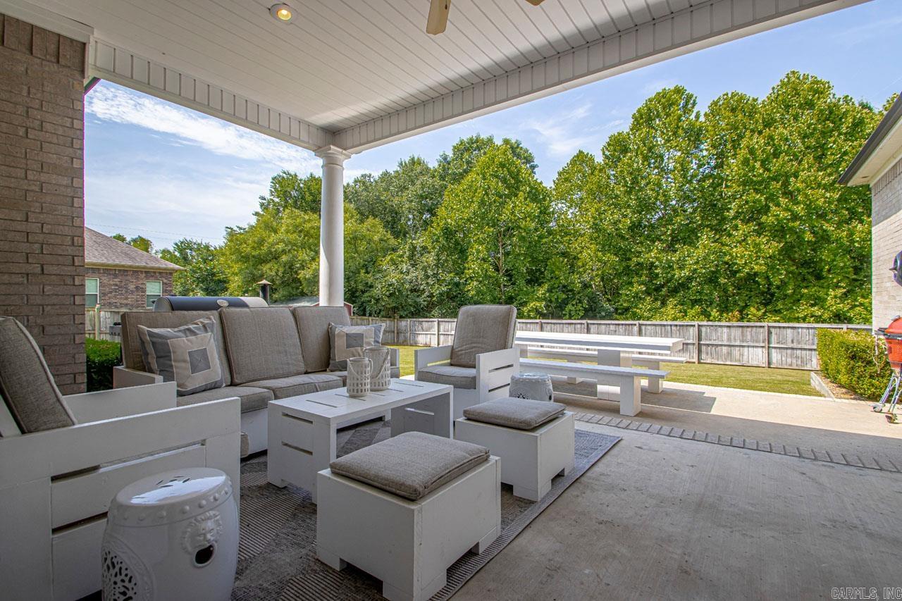 6113 Pierce Manse Loop