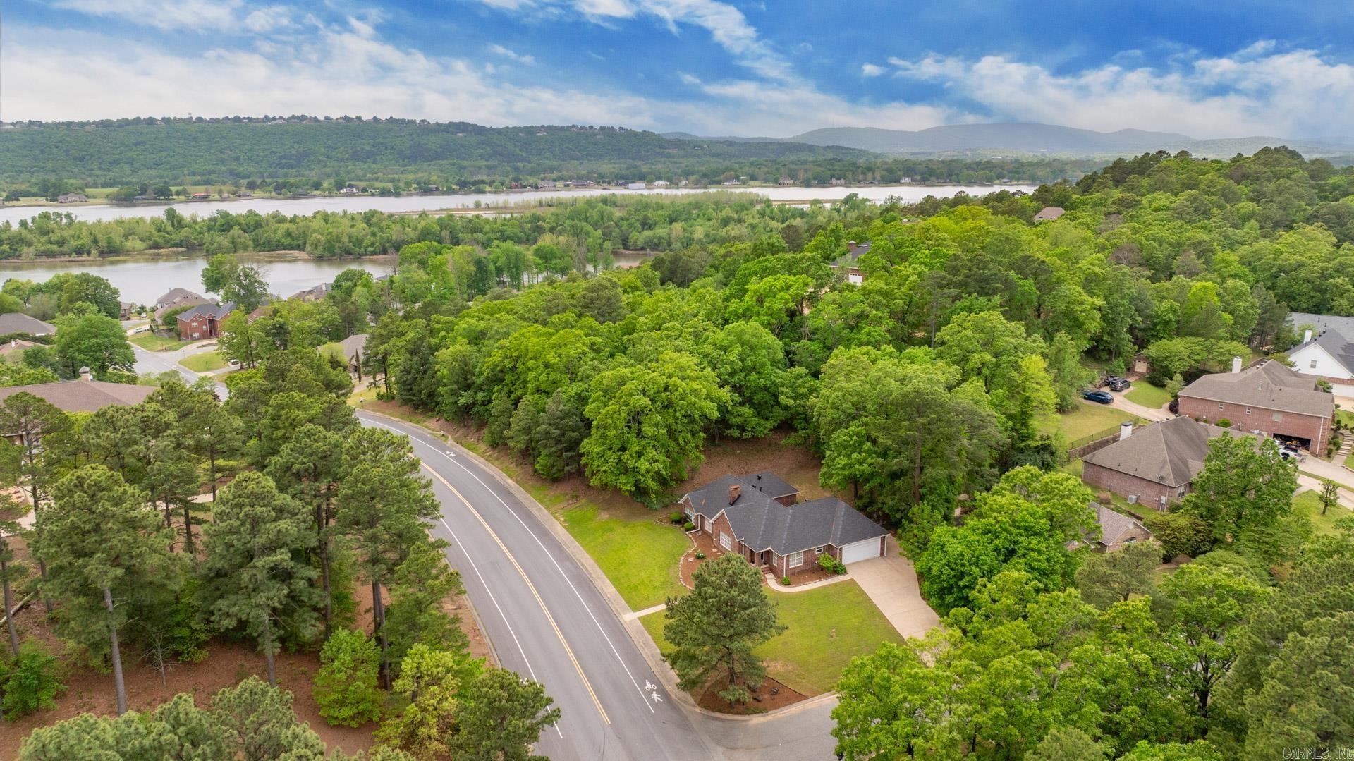 14 Norfork Drive