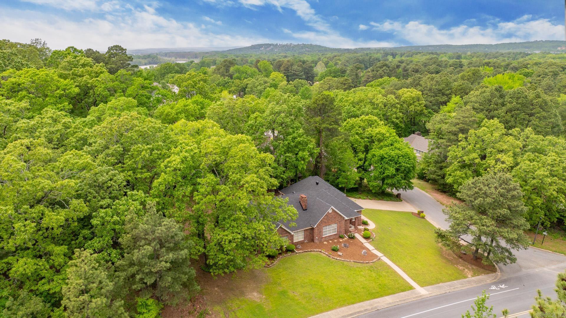 14 Norfork Drive