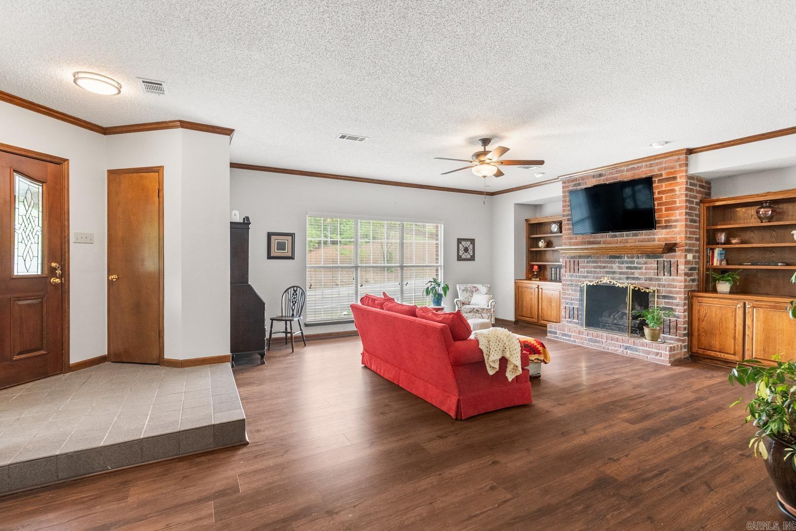 14 Norfork Drive