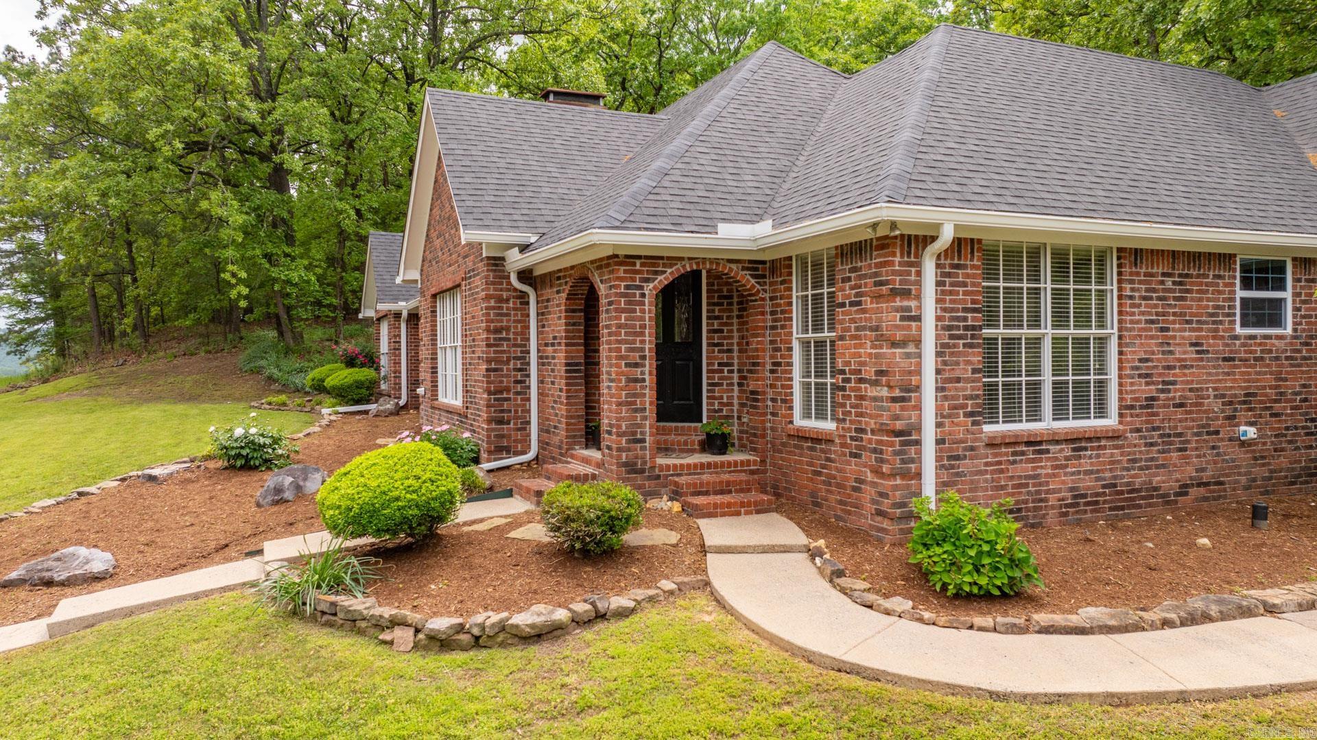 14 Norfork Drive