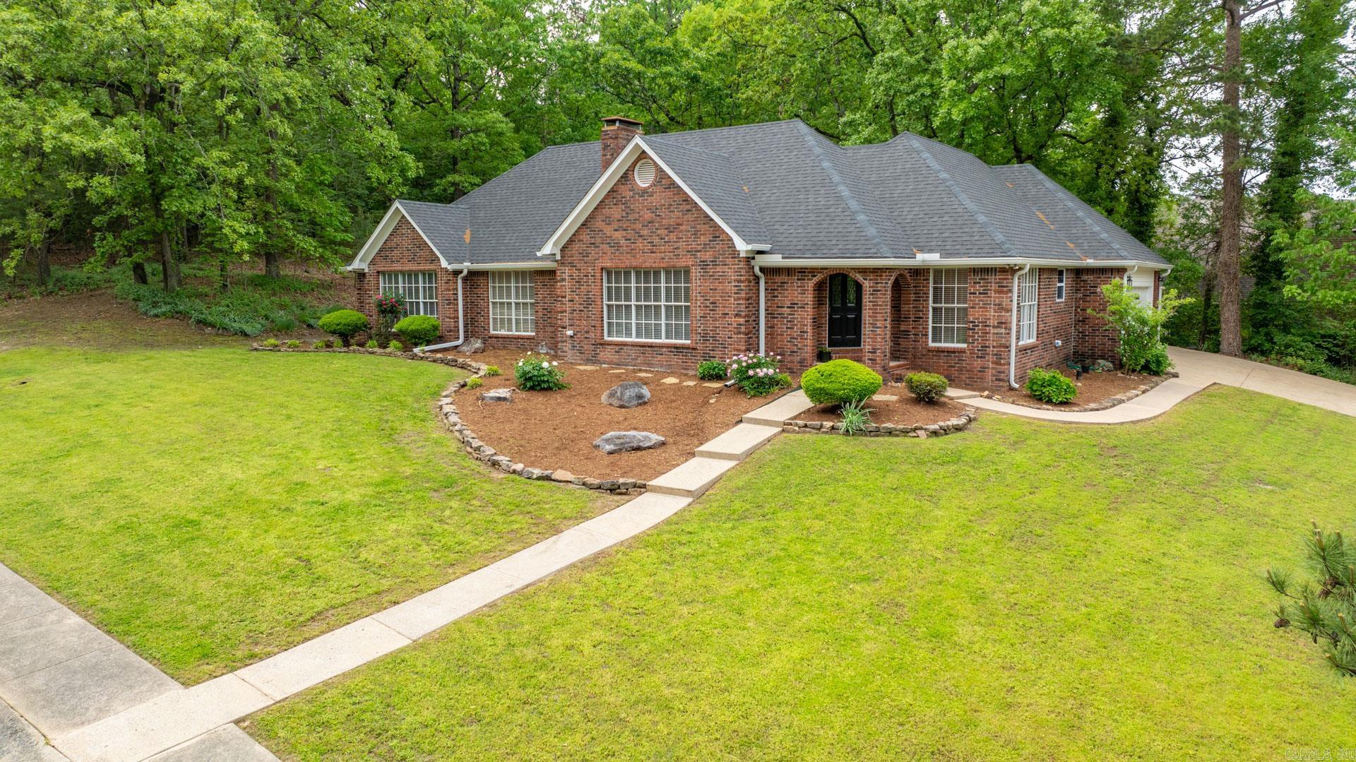 14 Norfork Drive