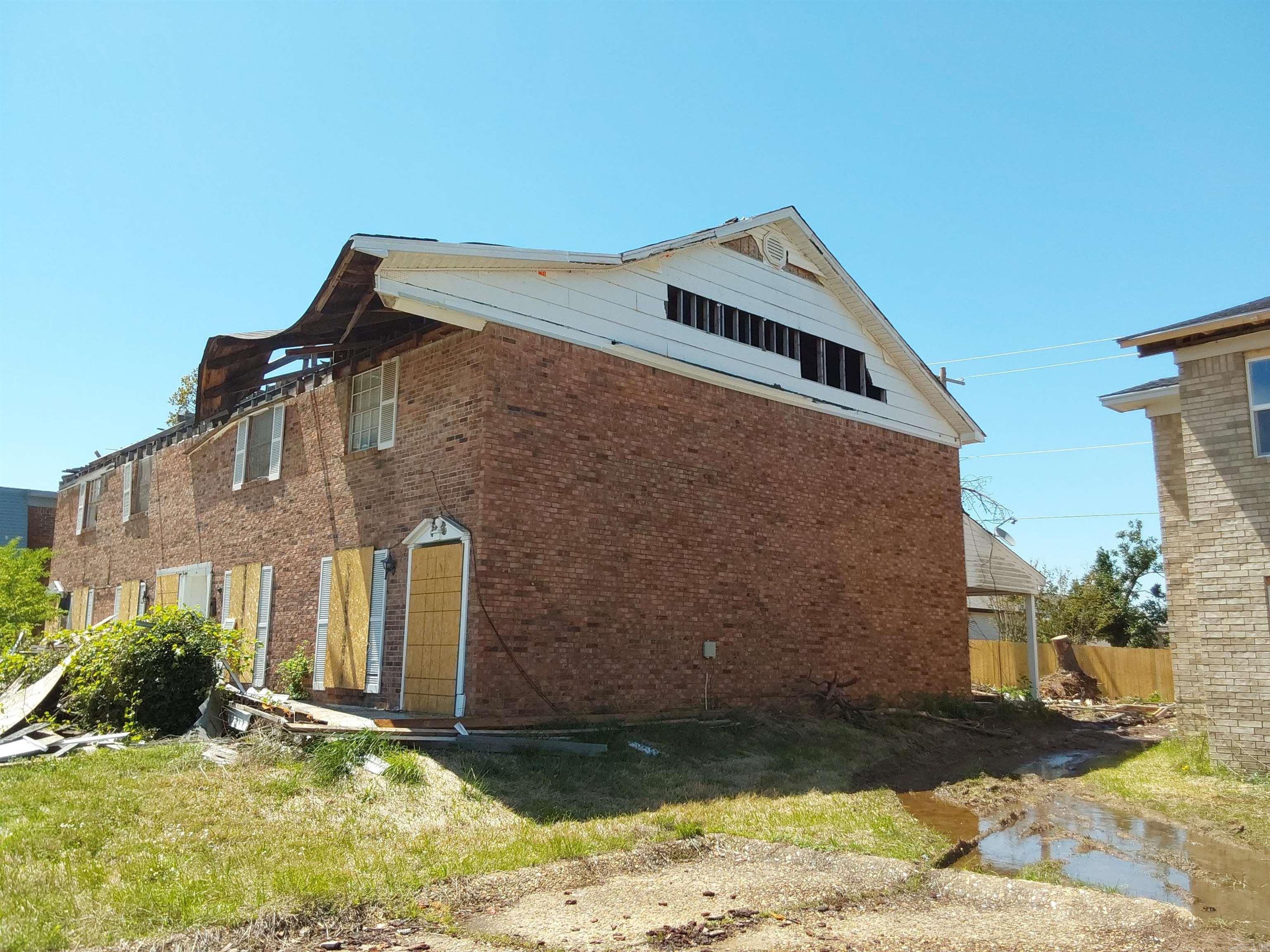1806 Sanford Drive