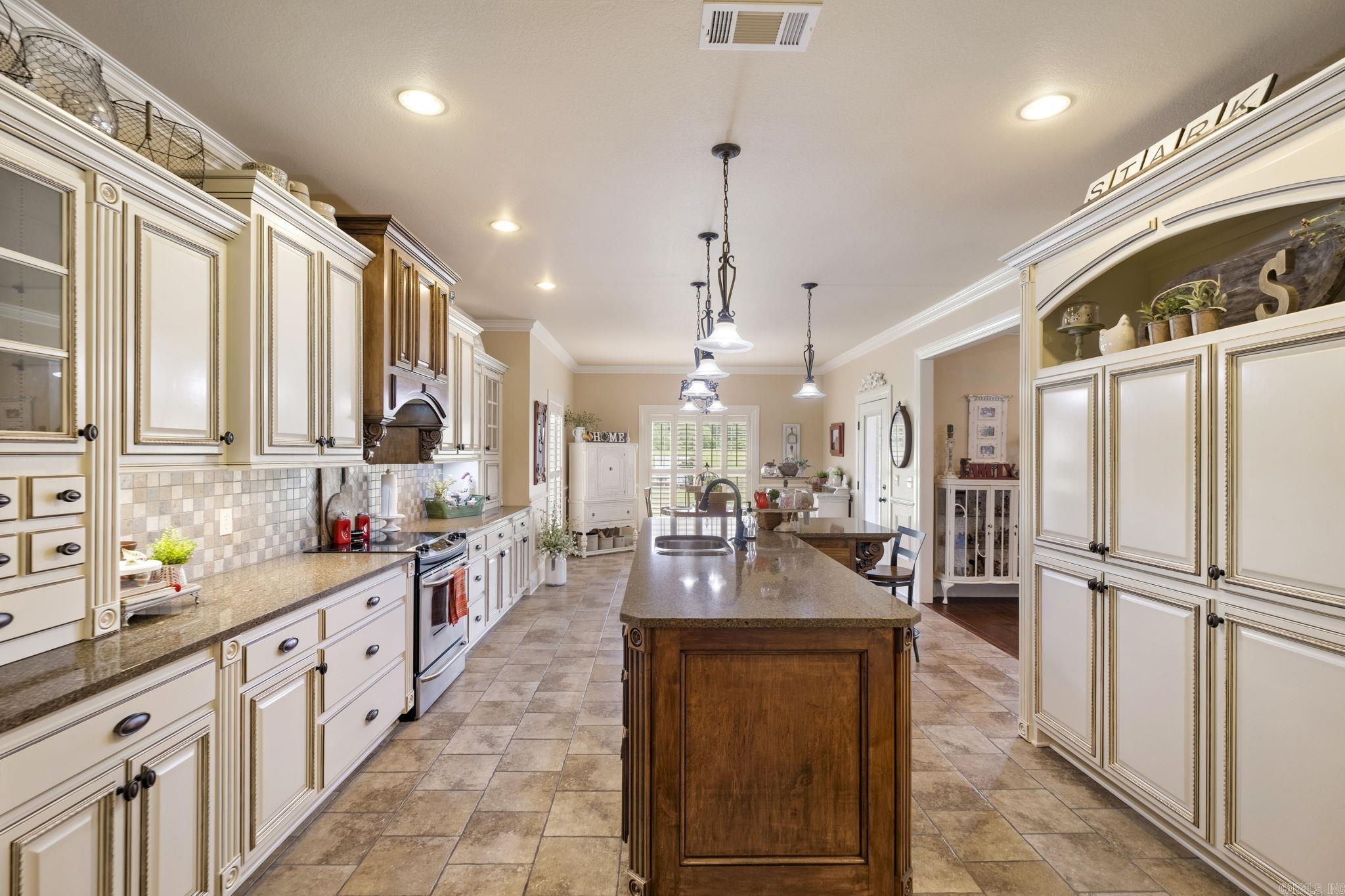 1560 Missile Base Rd